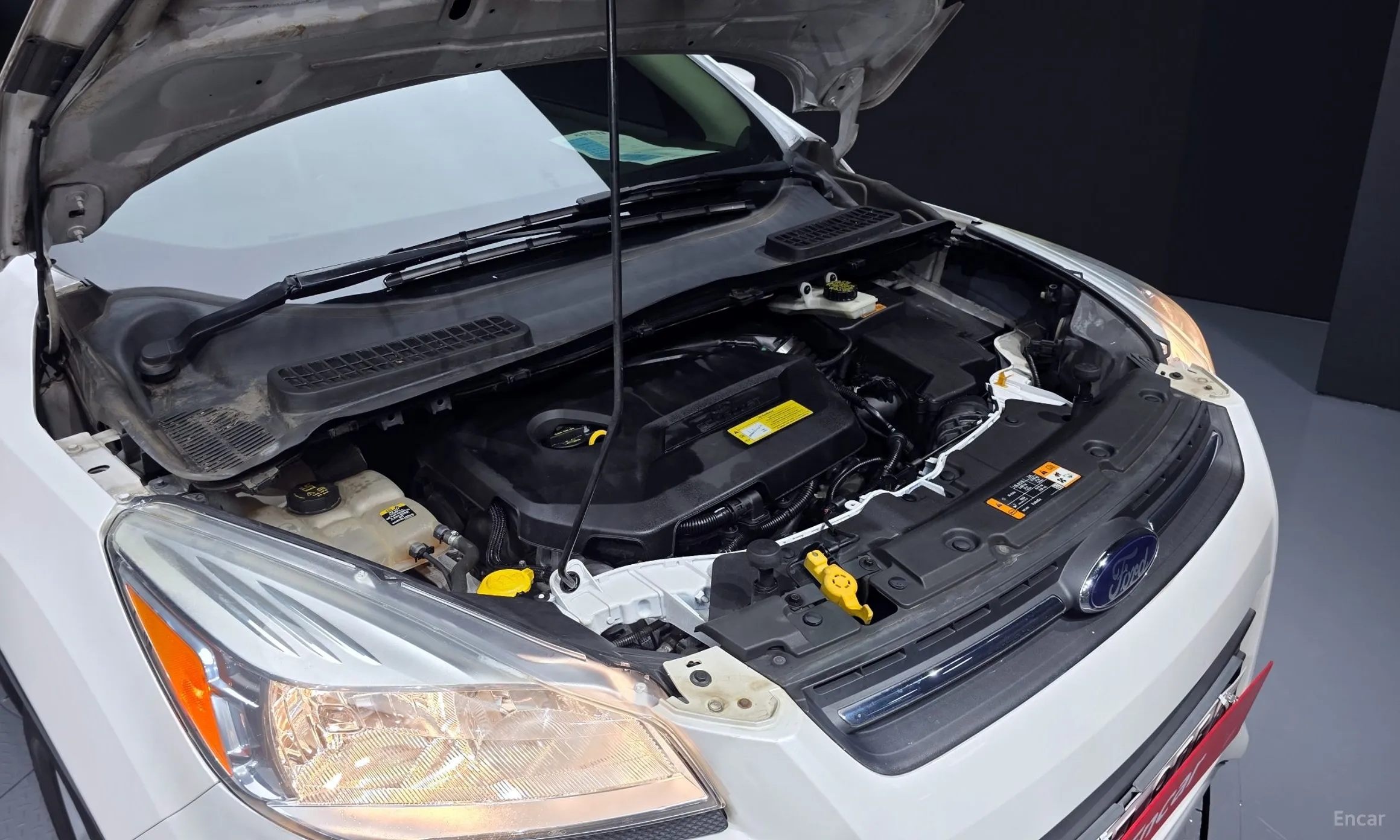 Ford Escape превью 6