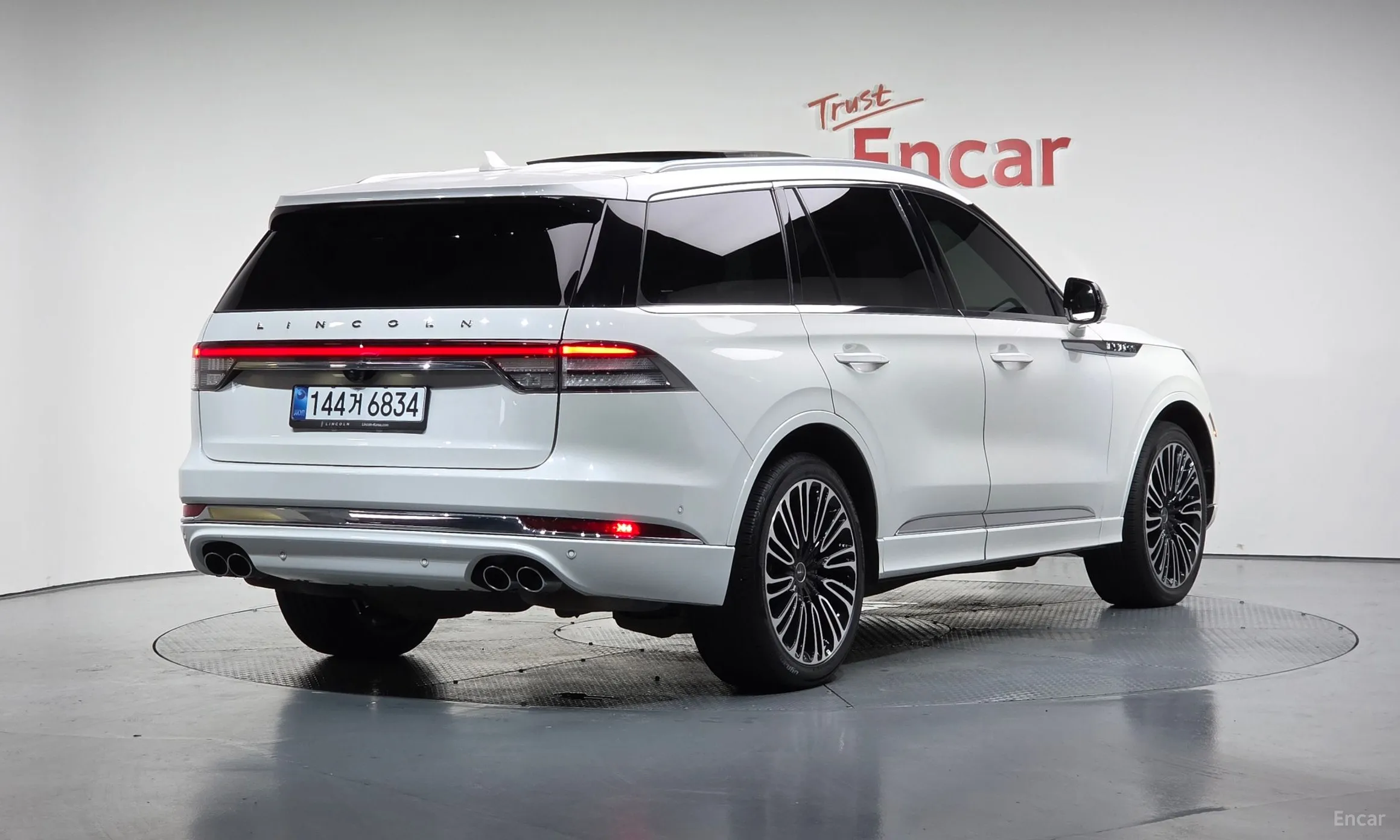 Lincoln Aviator 2nd Generation превью 2