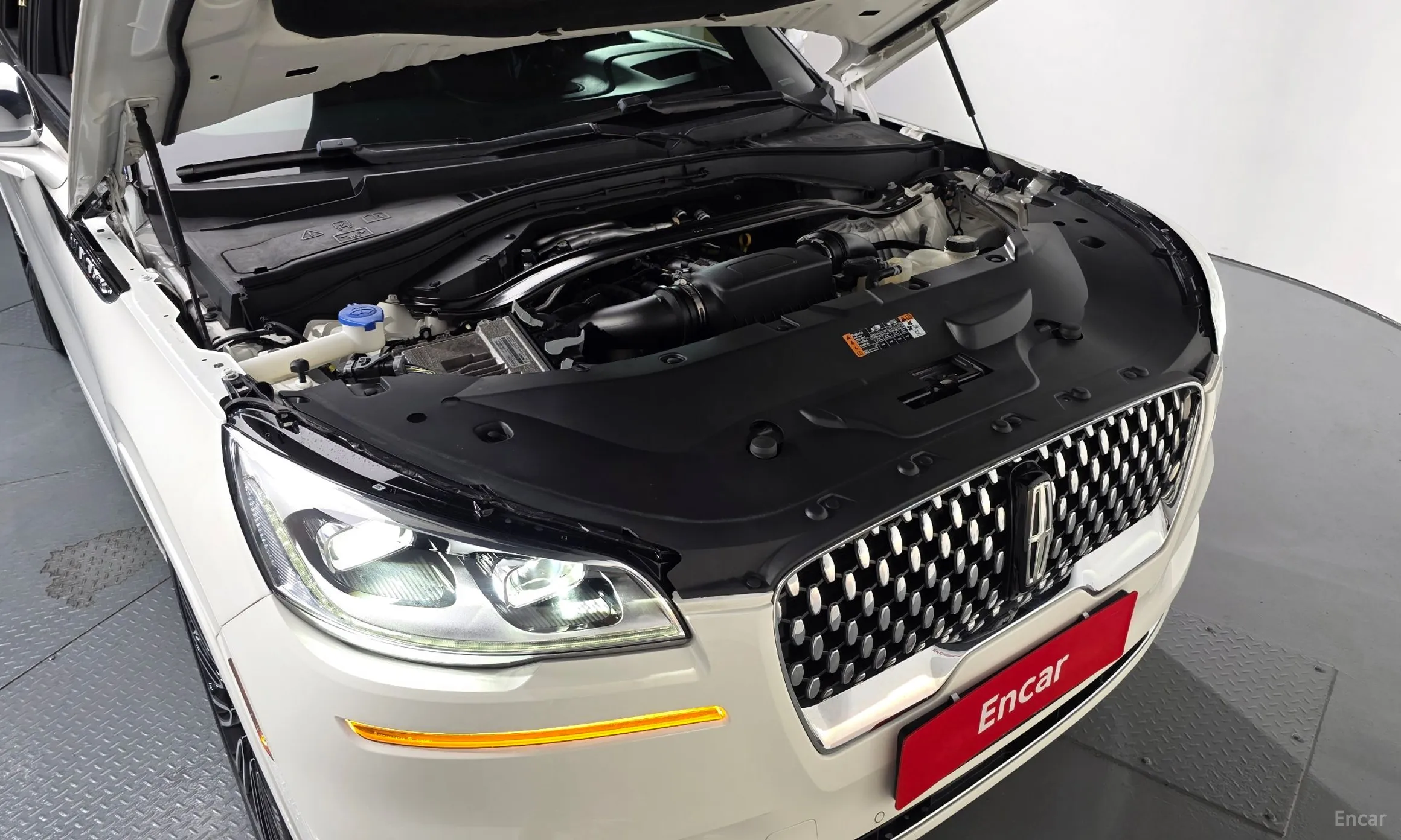 Lincoln Aviator 2nd Generation превью 6