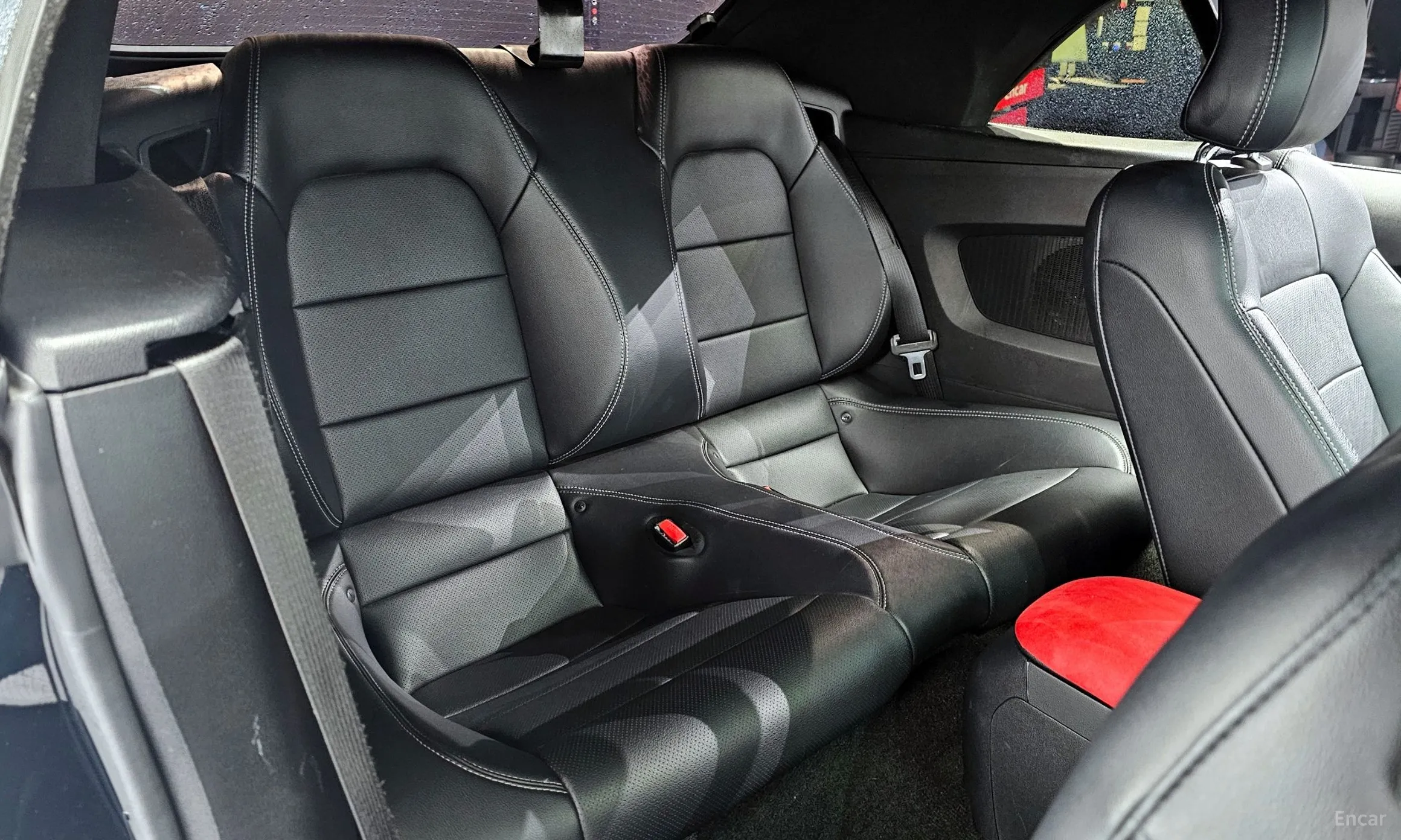 Ford Mustang превью 12