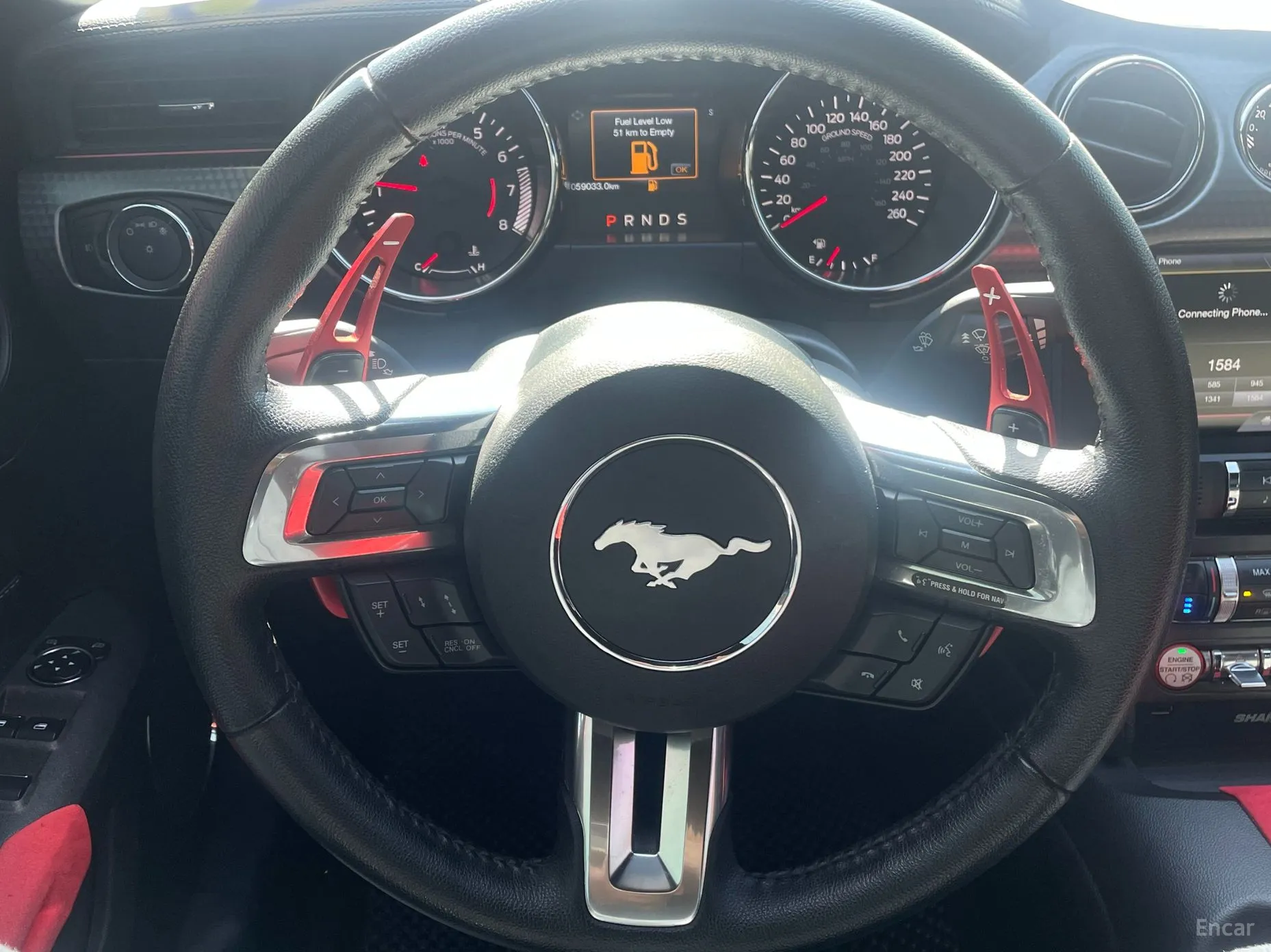 Ford Mustang превью 13