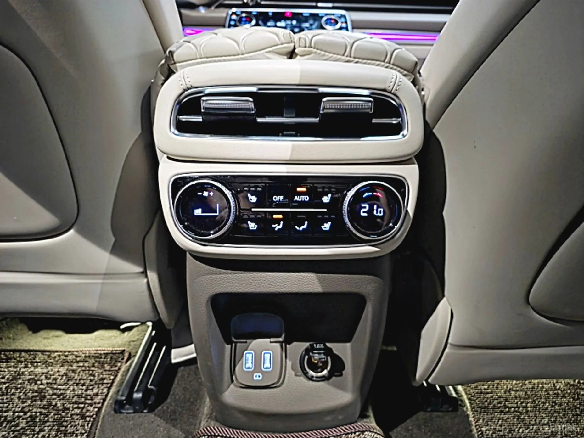 Genesis GV80 превью 11