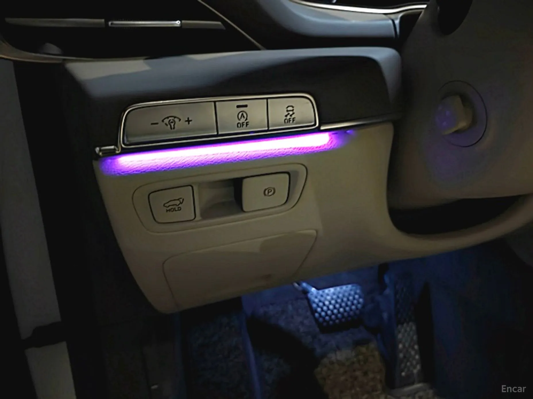 Genesis GV80 превью 14