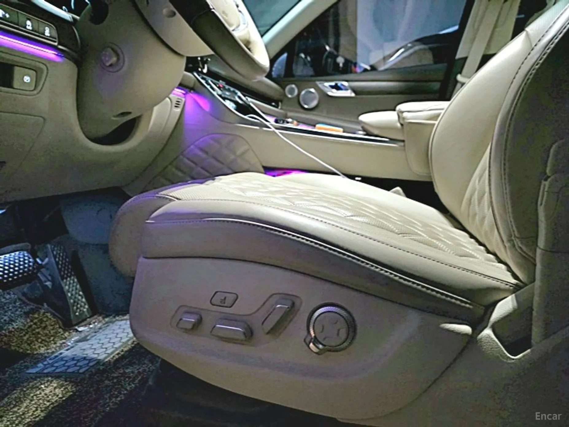 Genesis GV80 превью 8