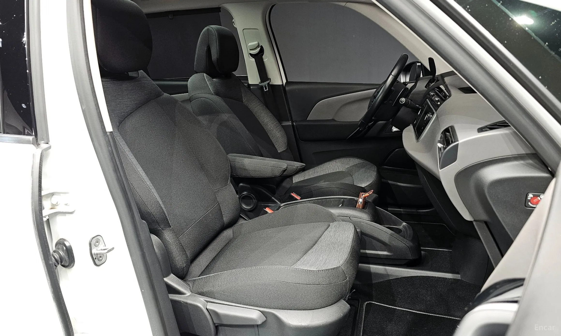 Citroën/DS Grand C4 Space Tourer превью 10