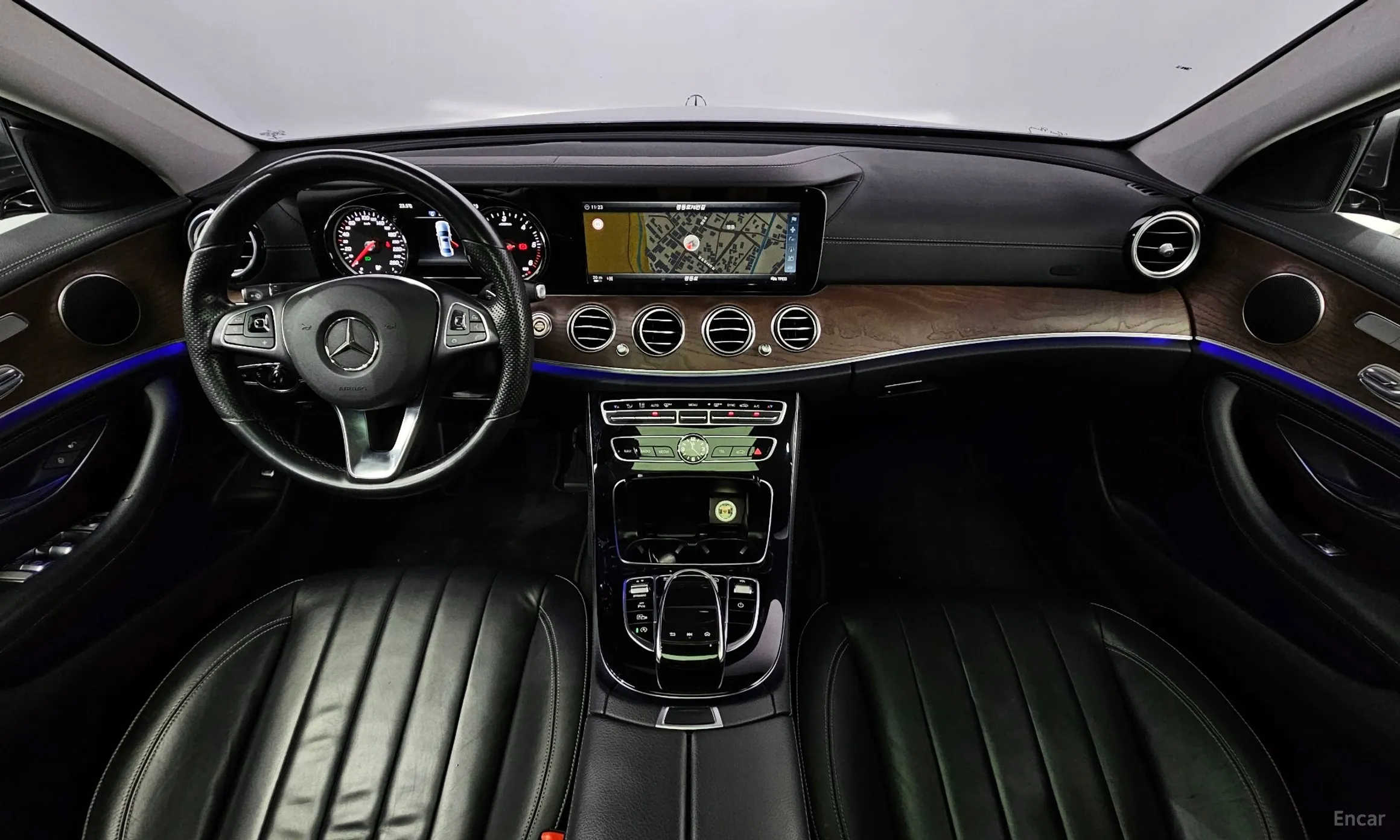 Mercedes Benz E-Class W213 превью 7