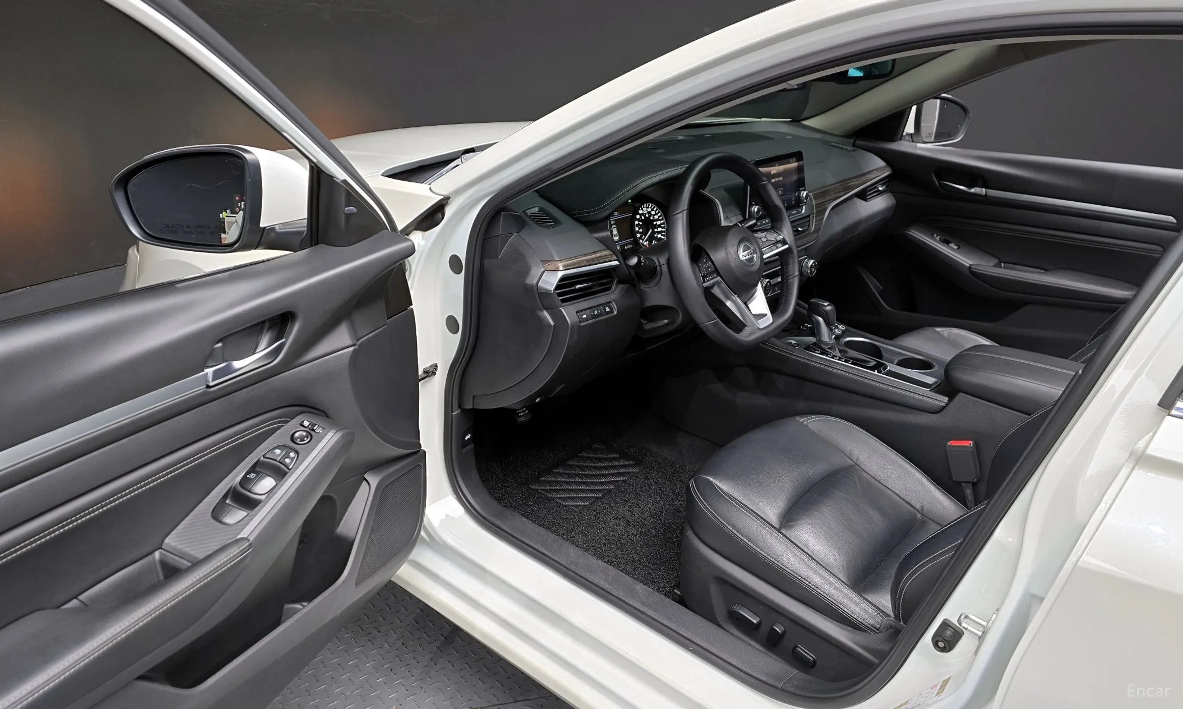 Nissan Altima (L34) превью 11