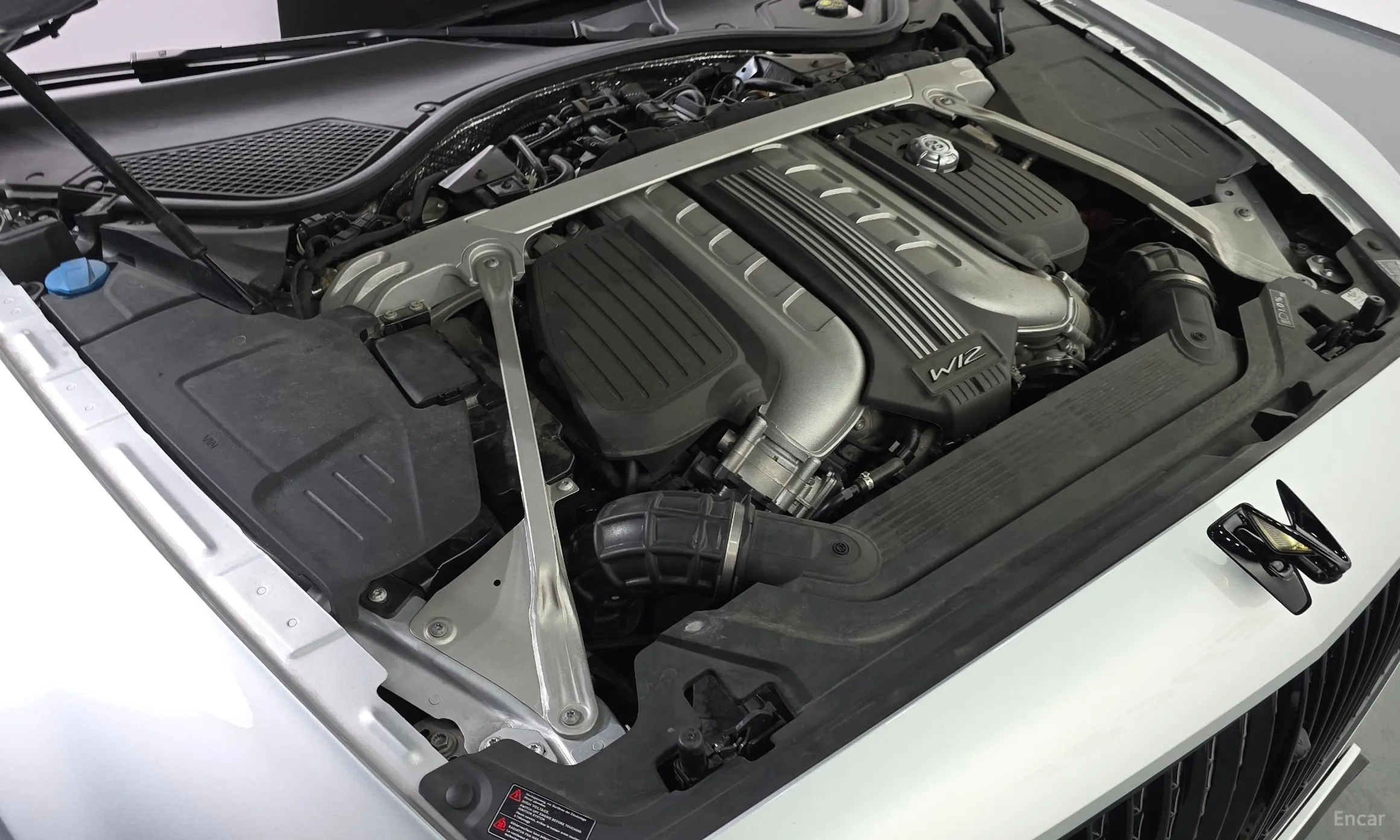 Bentley Flying Spur 3rd Generation превью 6