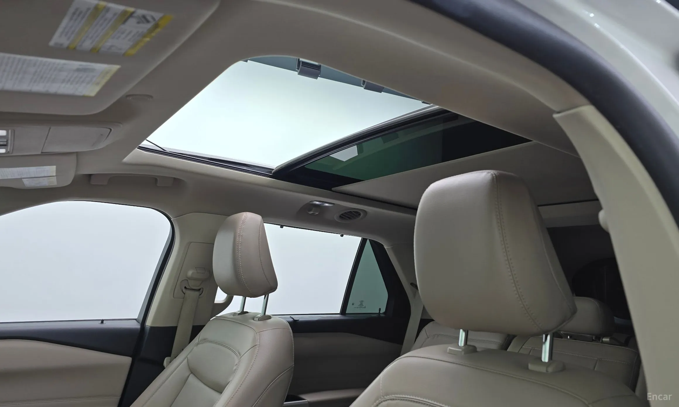 Ford Explorer 6th Generation превью 19