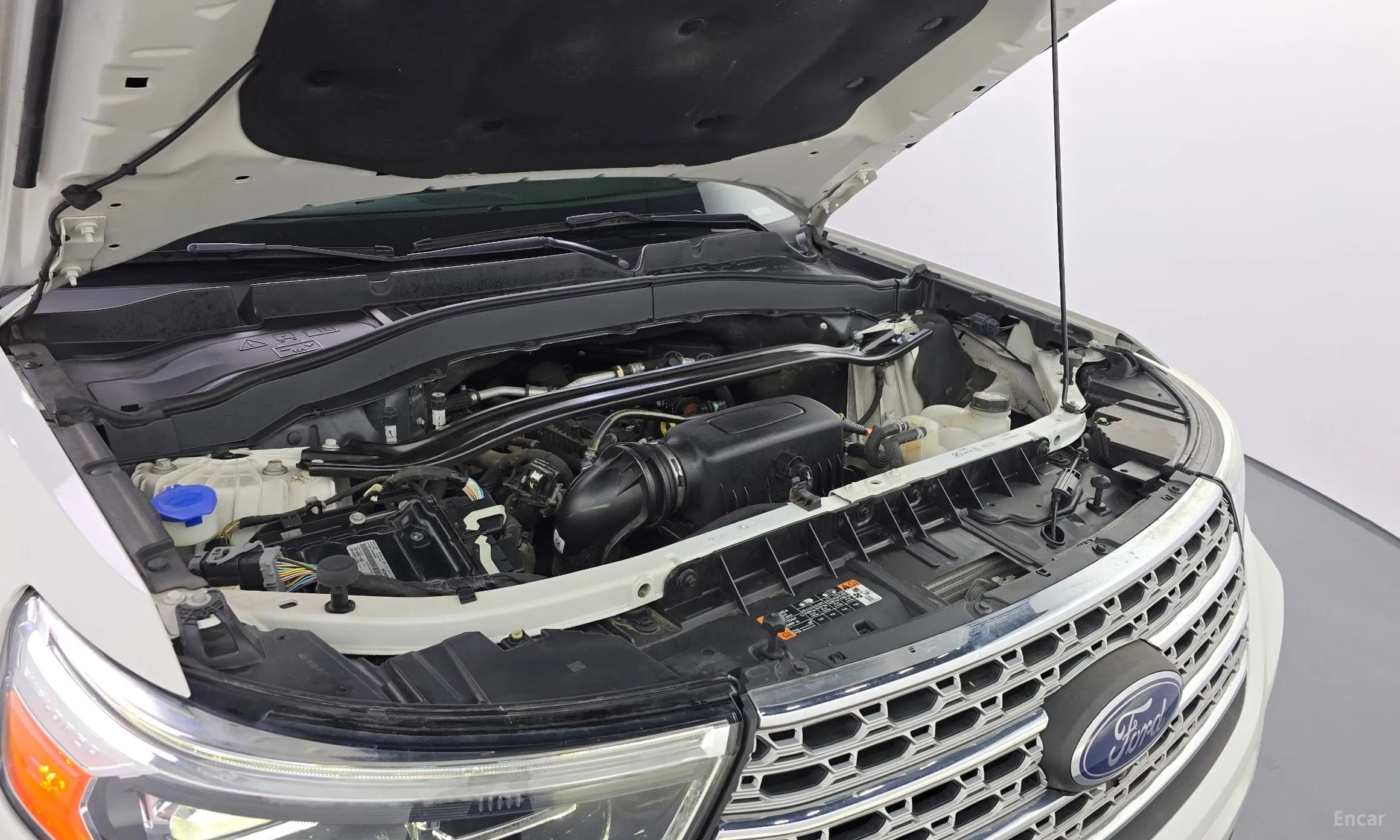 Ford Explorer 6th Generation превью 6