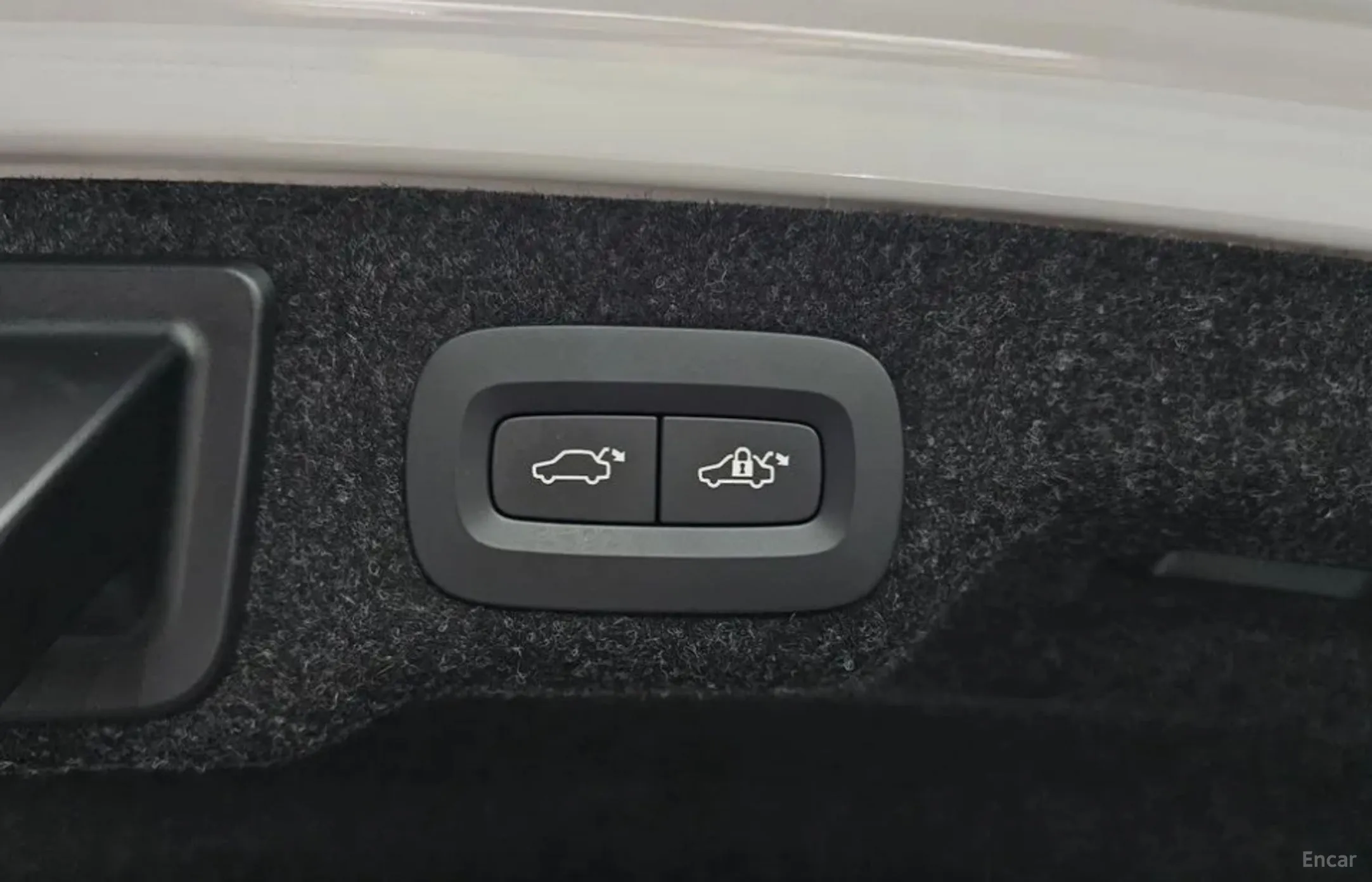 Volvo S90 превью 17