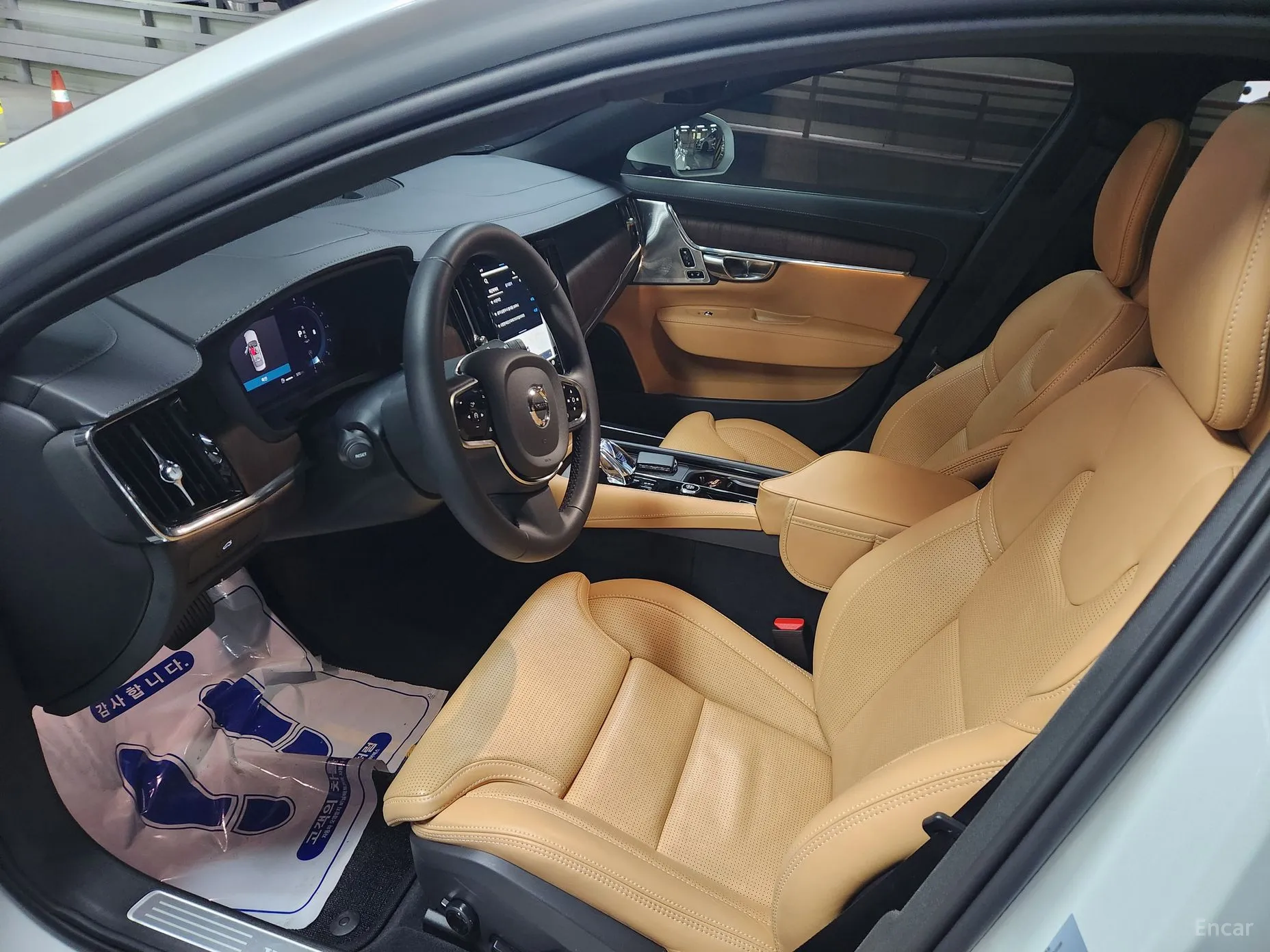 Volvo S90 превью 9