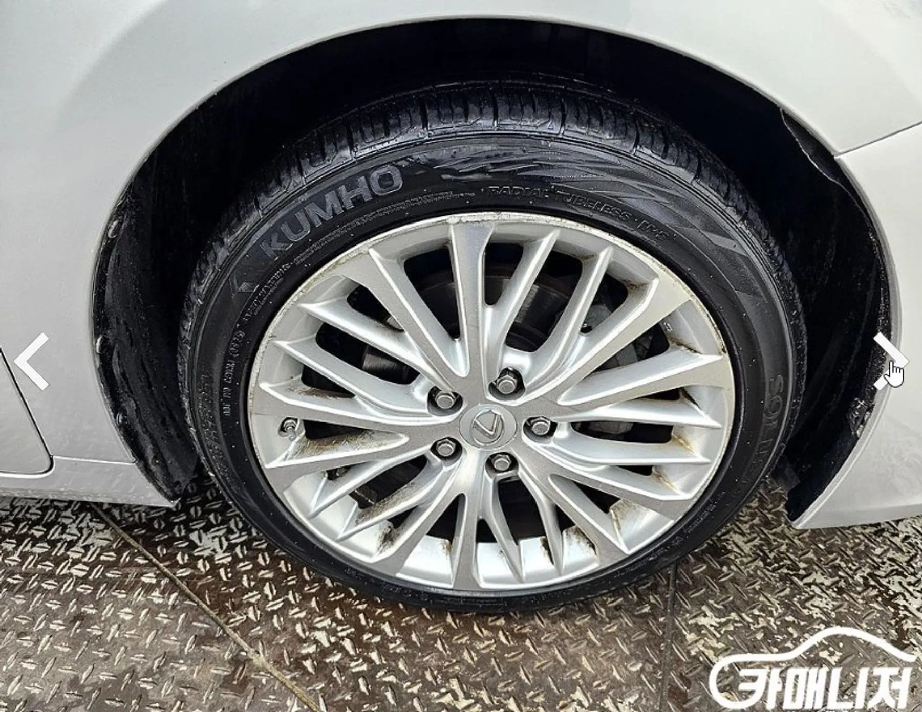 Lexus New ES350 превью 19