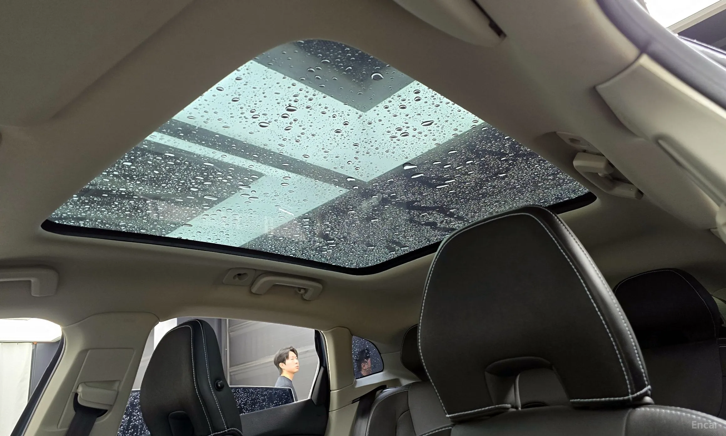 Volvo V40 превью 19