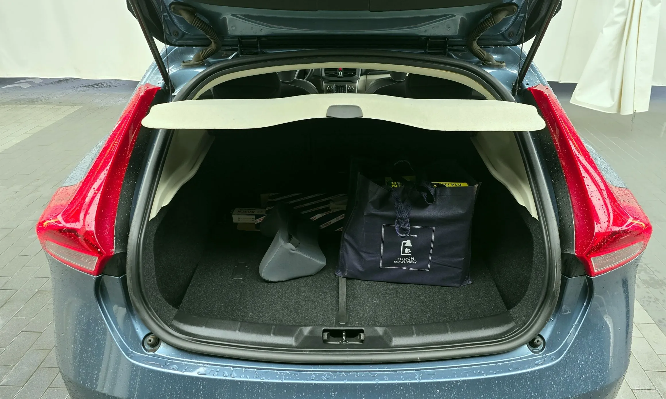 Volvo V40 превью 20