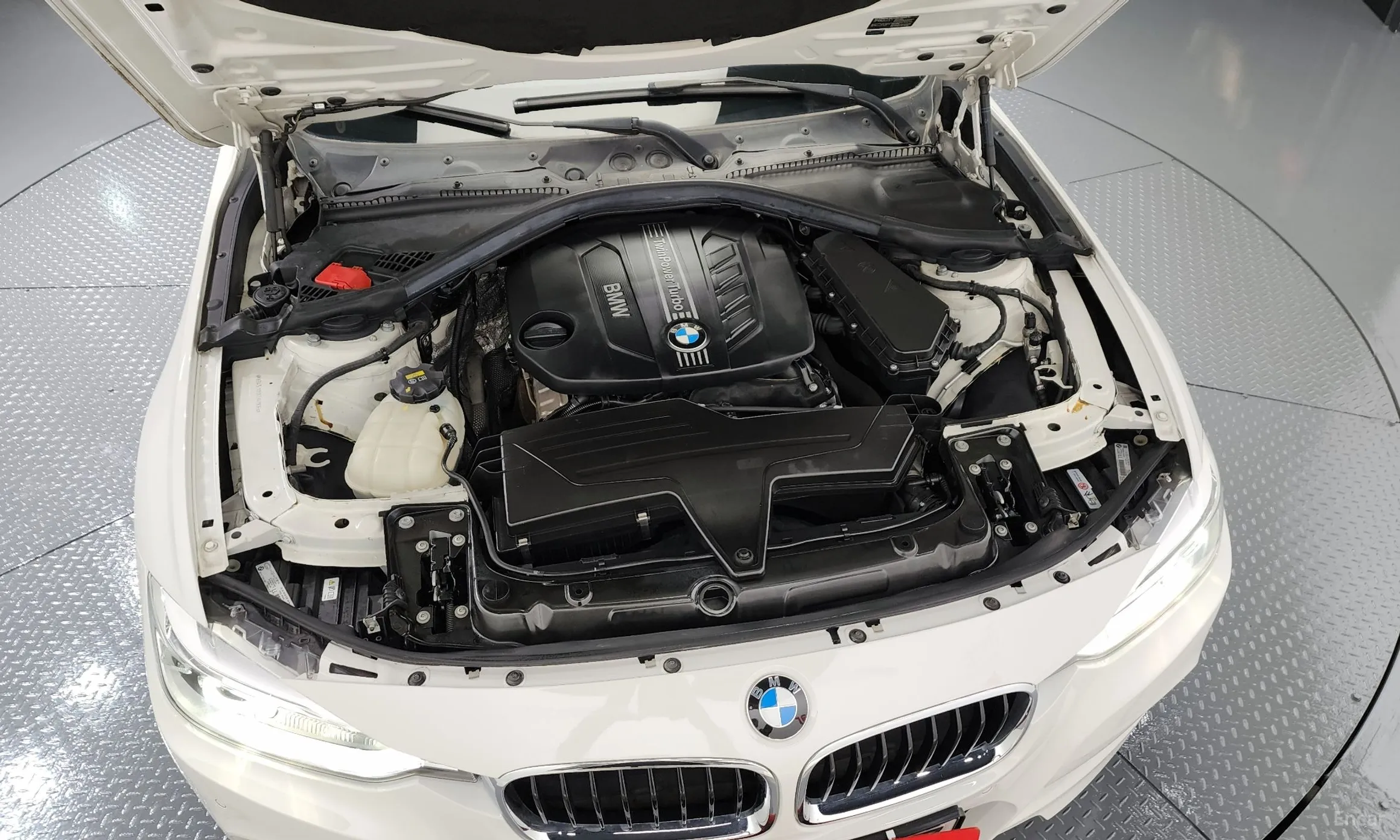 BMW 3 Series (F30) превью 6