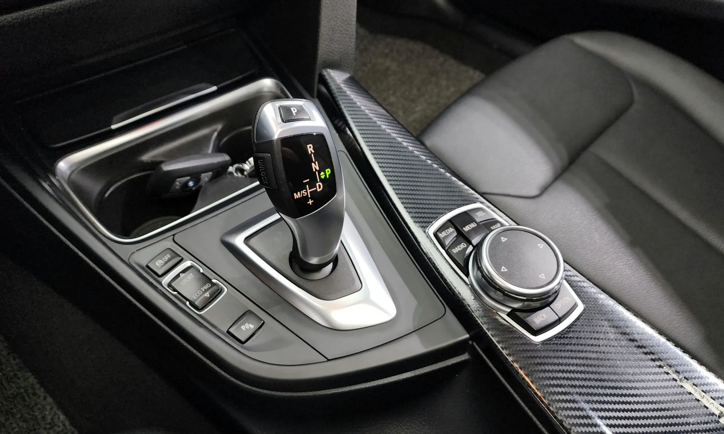 BMW 3 Series (F30) превью 9