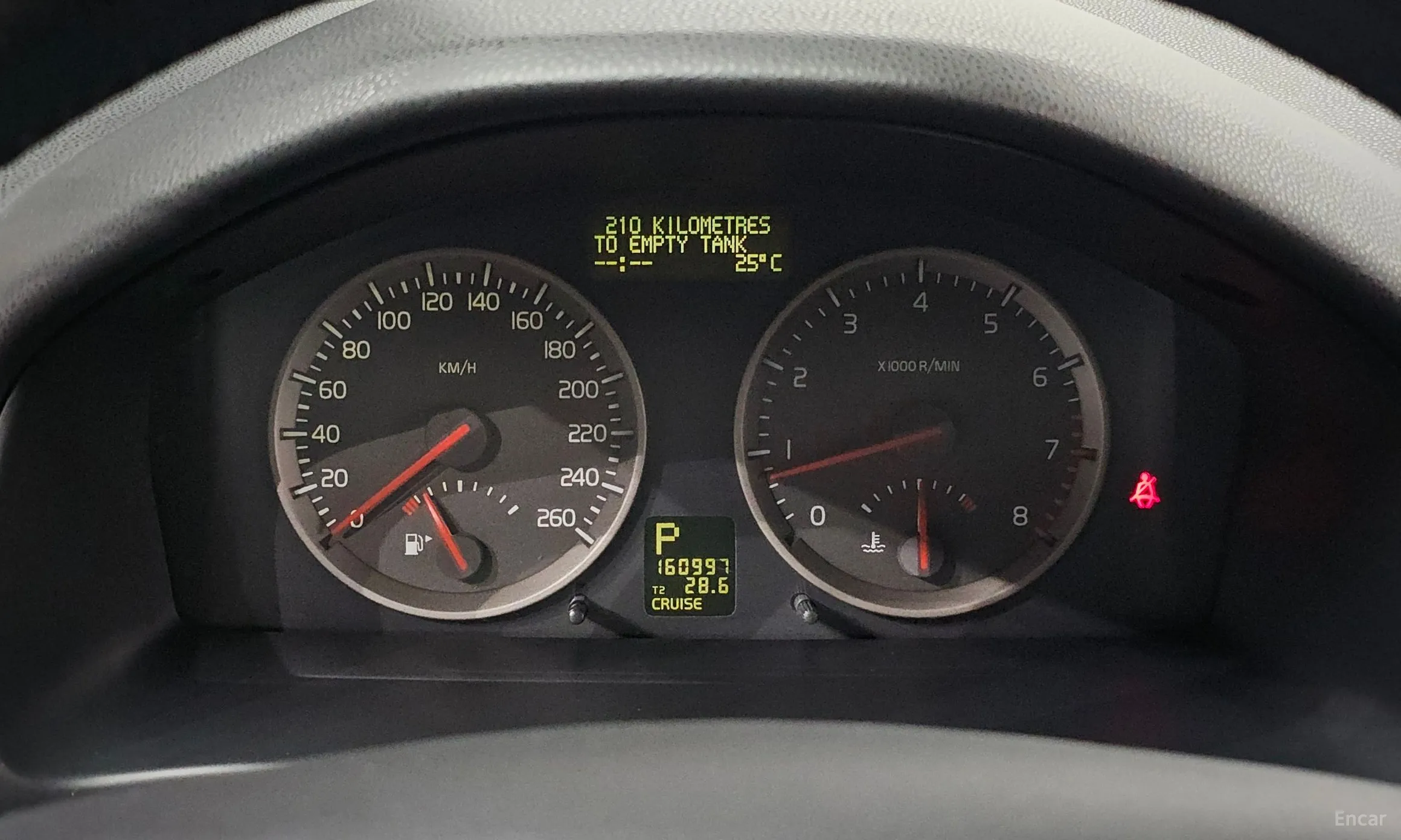 Volvo S40 превью 8