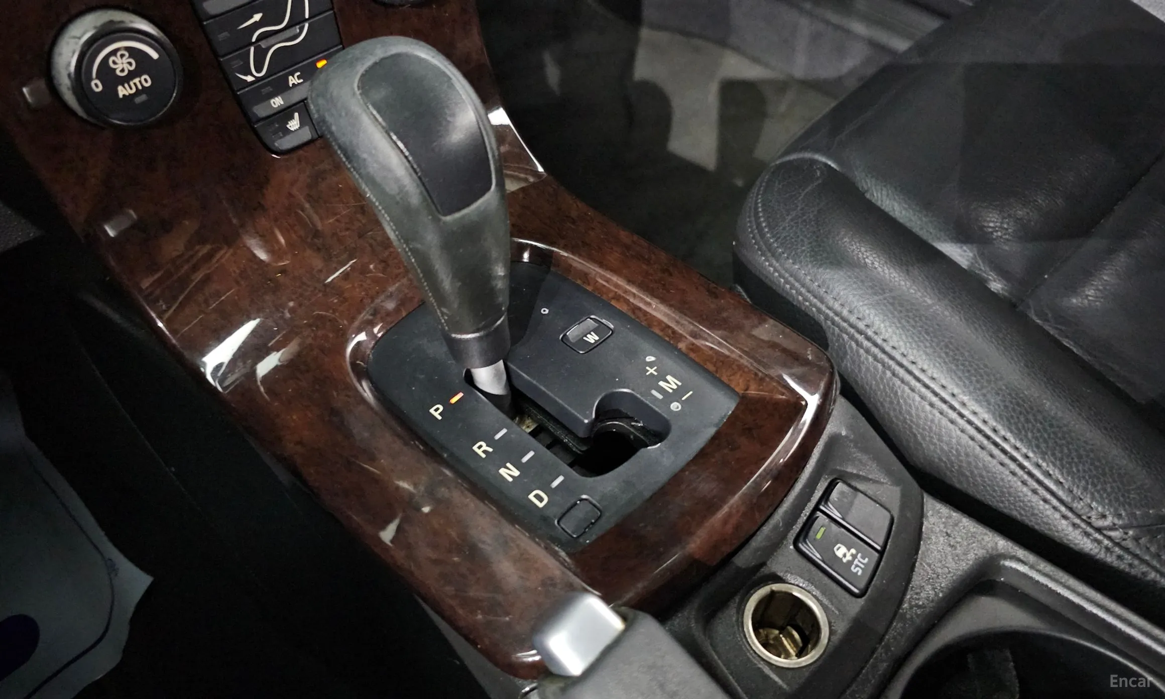 Volvo S40 превью 9