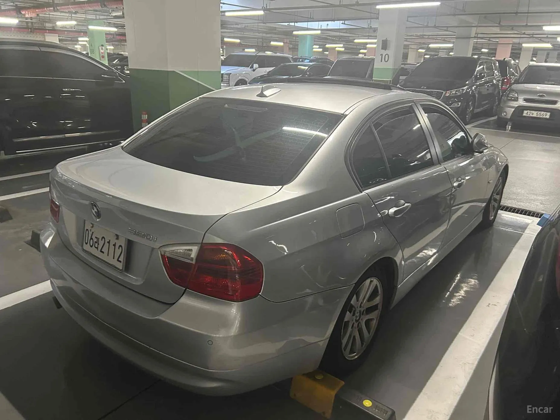 BMW 3 Series (E90) превью 5
