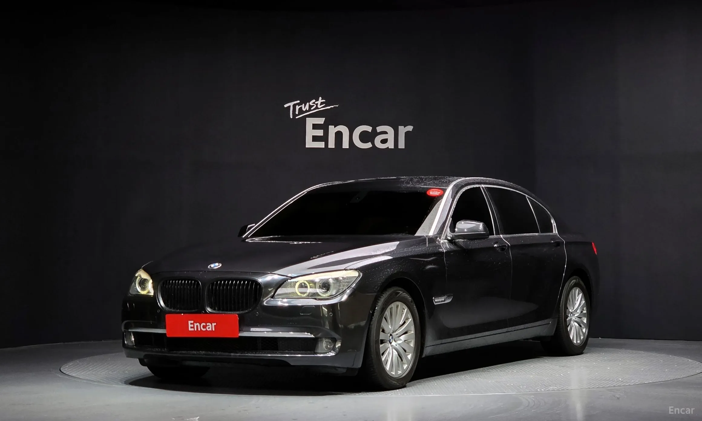 BMW 7 Series (F01)