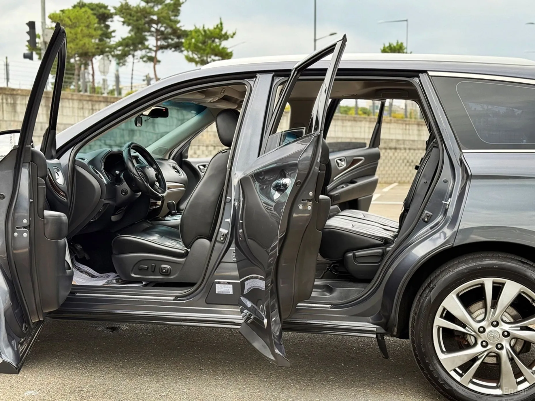 Infiniti QX60 превью 11