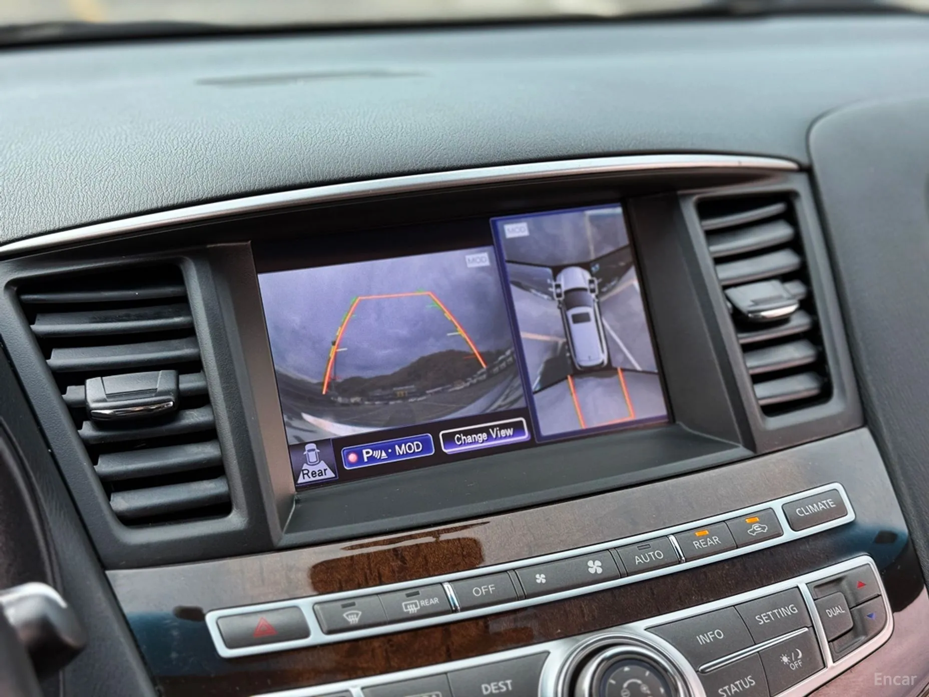 Infiniti QX60 превью 19