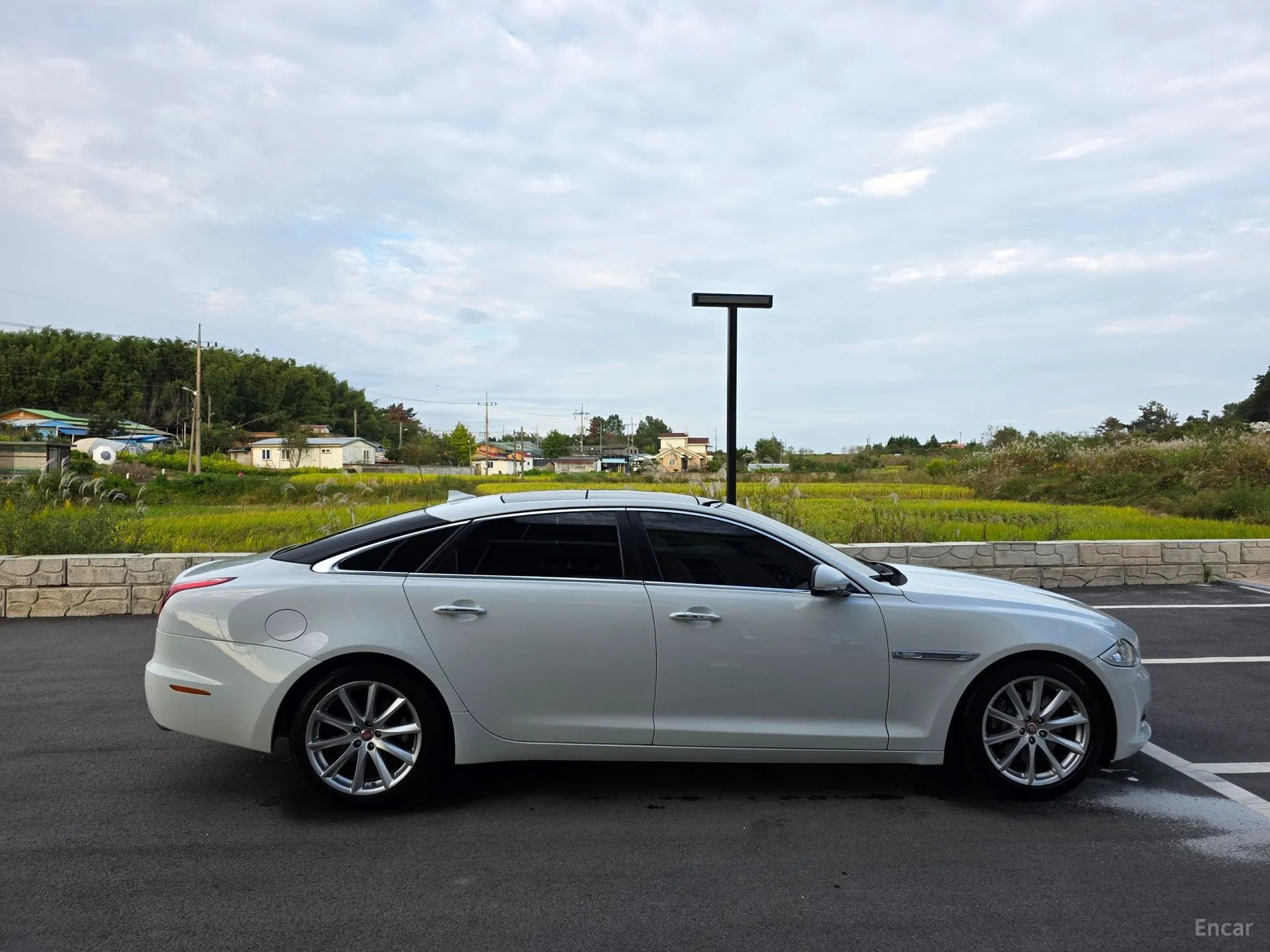 Jaguar All New XJ превью 6