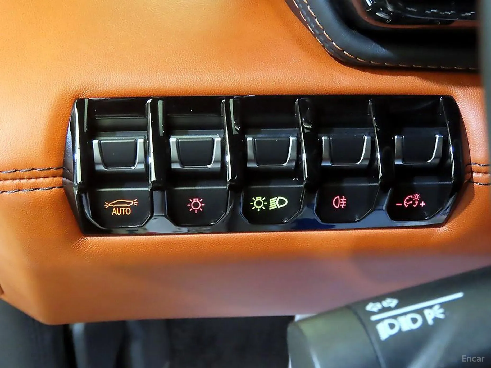 Lamborghini Aventador превью 14