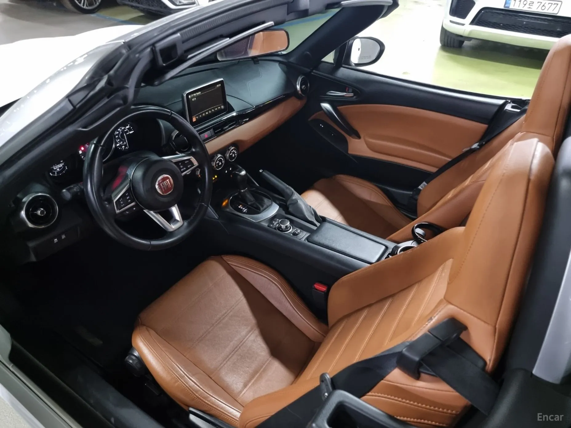 Fiat 124 Spider превью 10