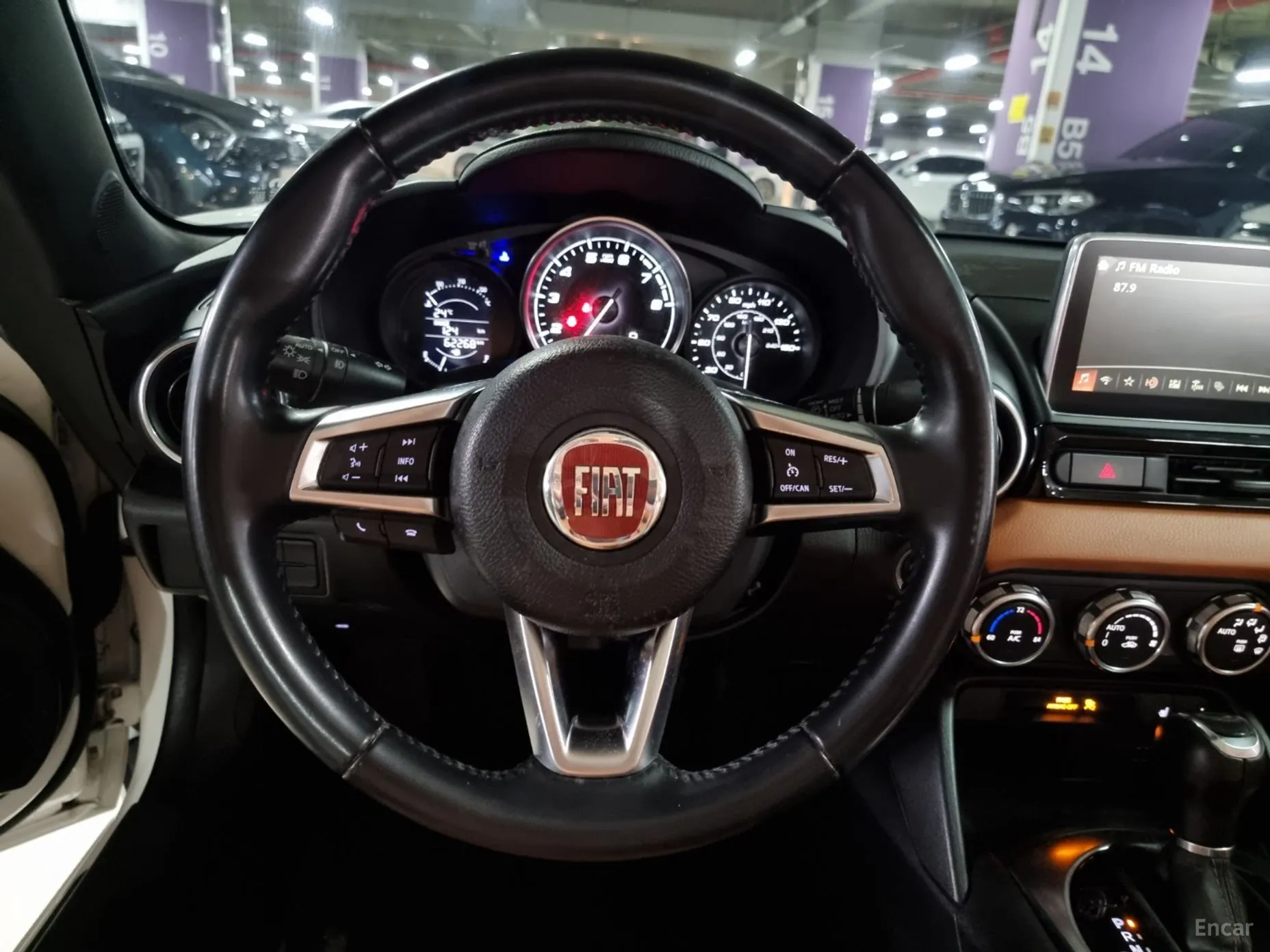 Fiat 124 Spider превью 6