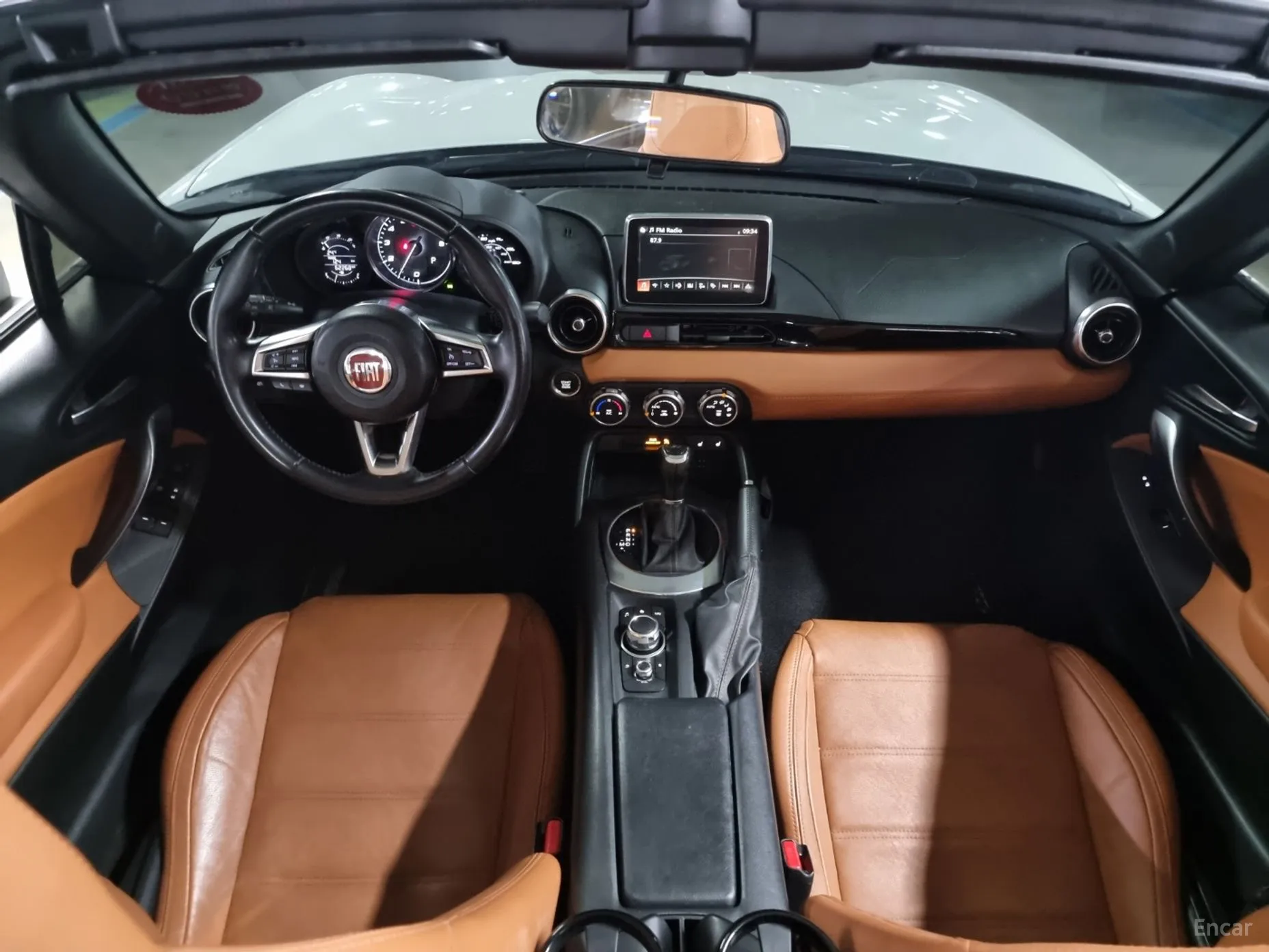 Fiat 124 Spider превью 7