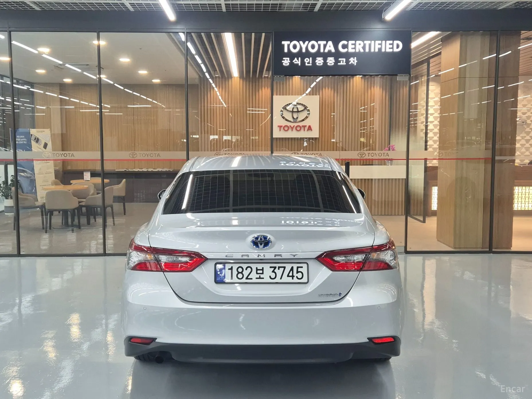 Toyota Camry (XV70) превью 4