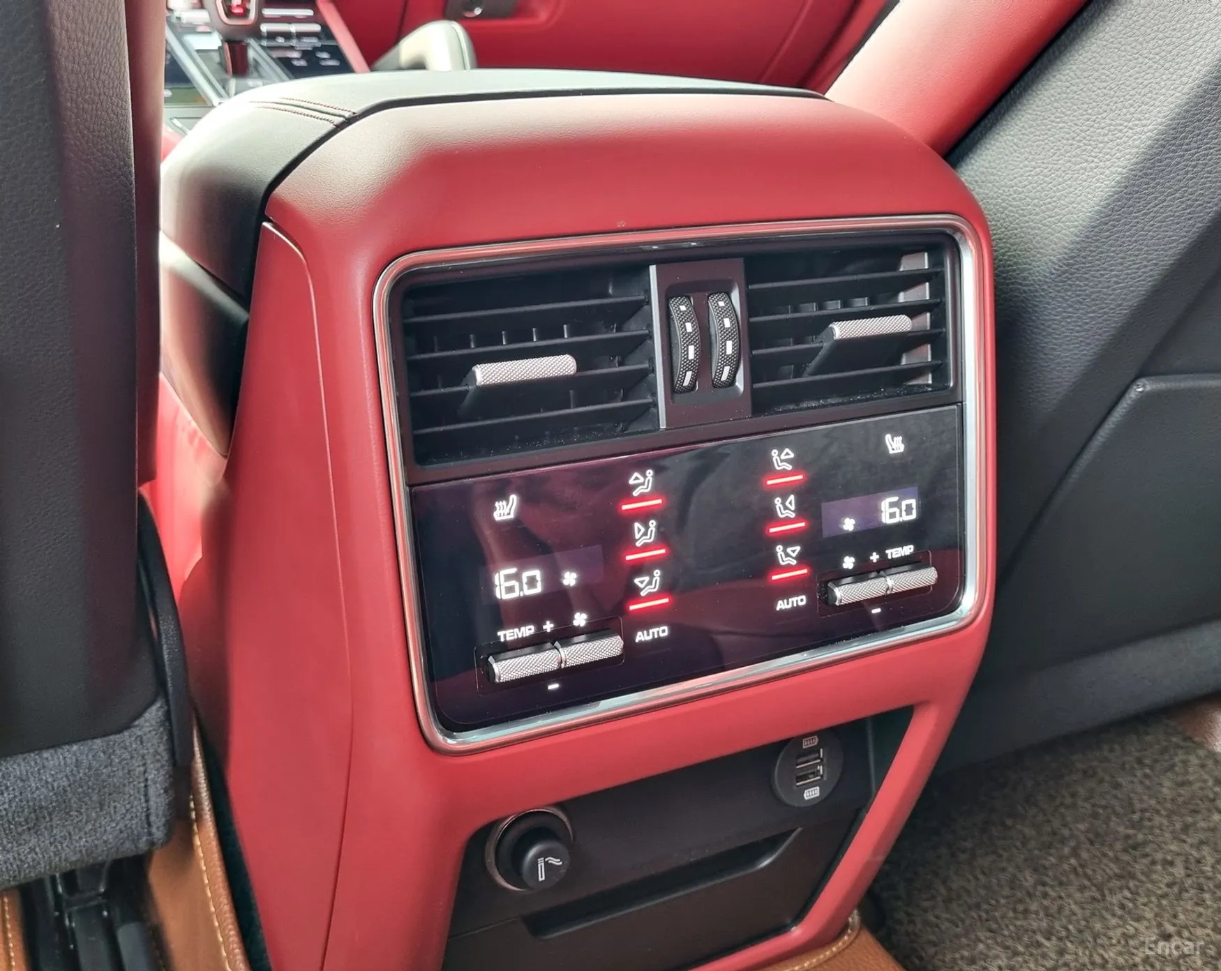 Porsche Cayenne (PO536) превью 16