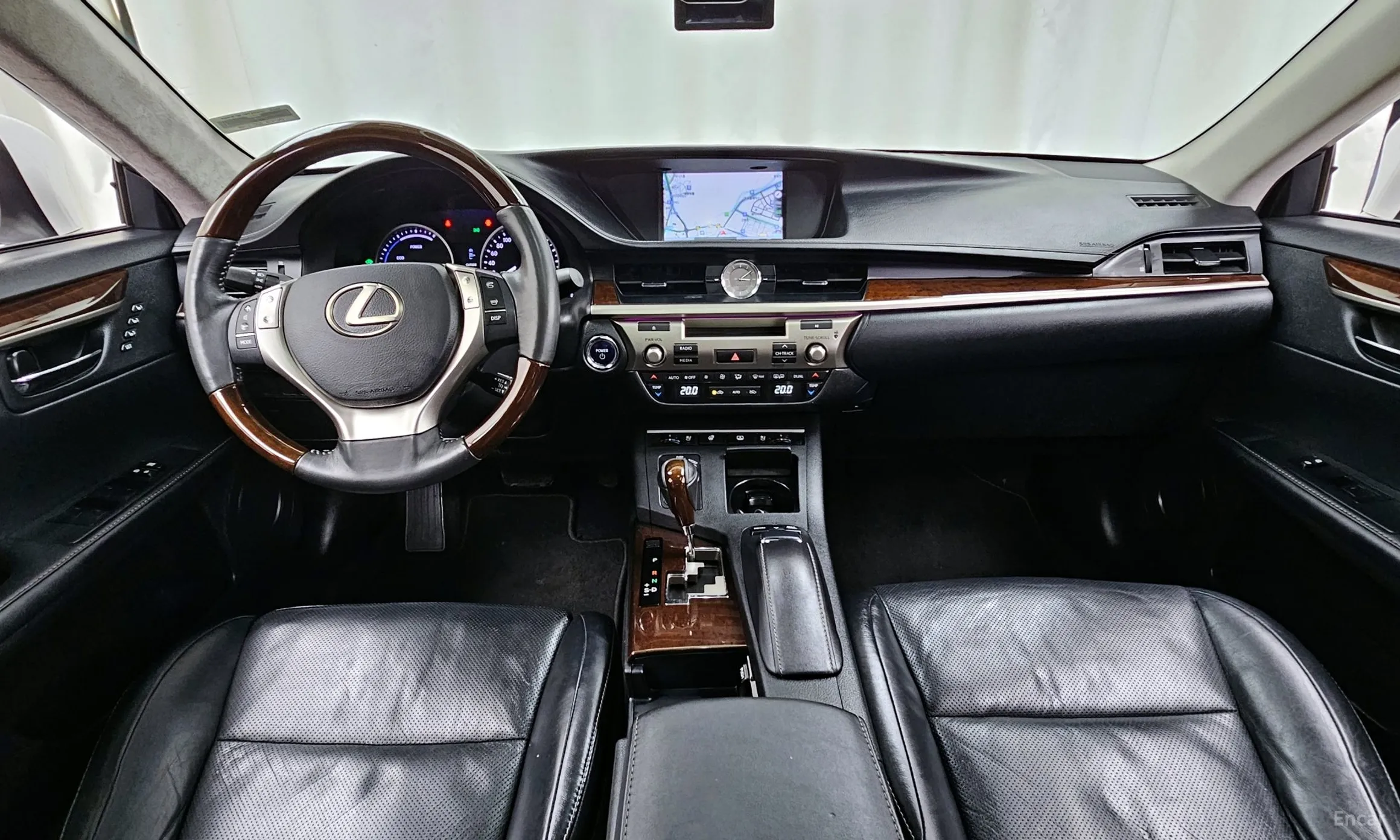 Lexus New ES300h превью 7