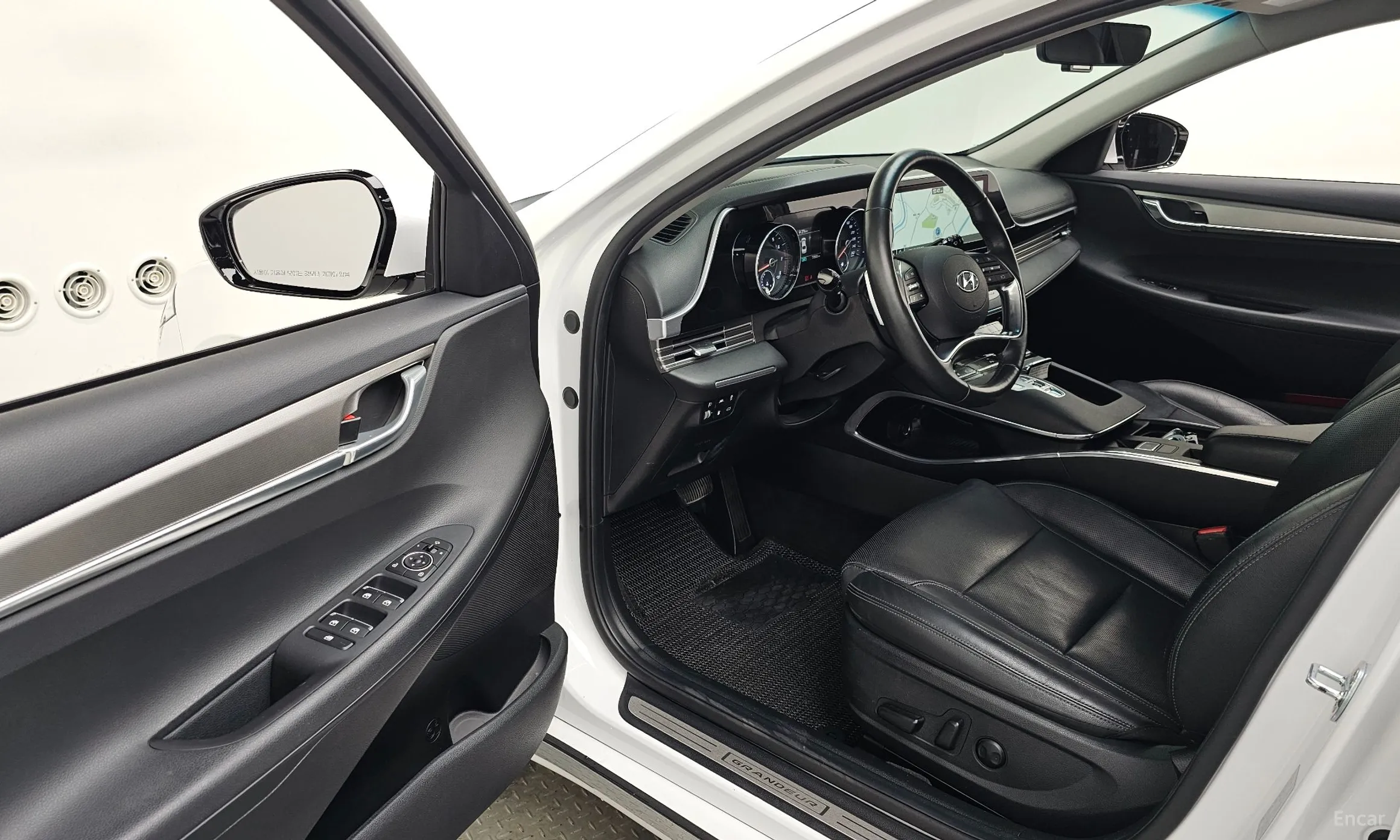 Hyundai Grandeur IG превью 10