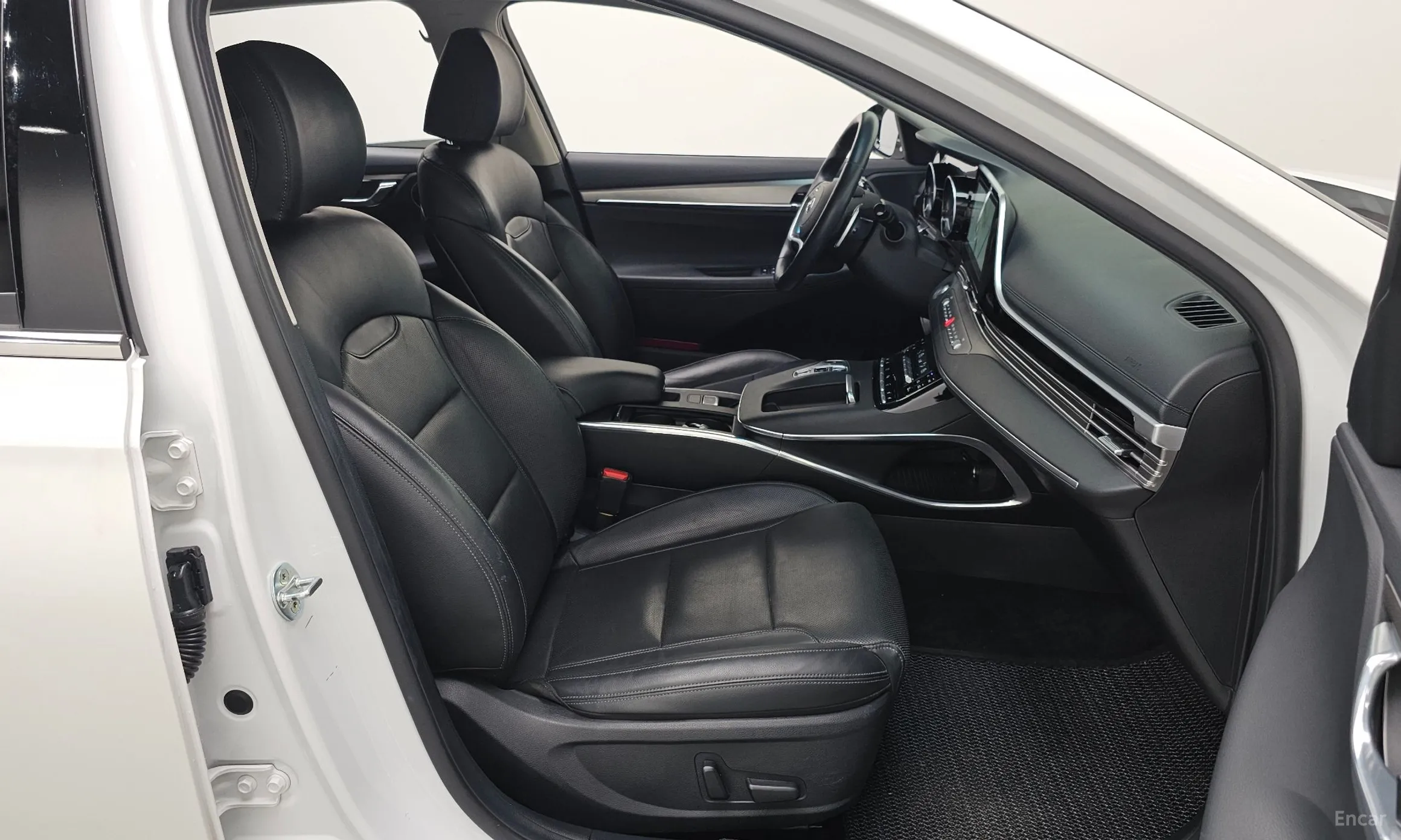 Hyundai Grandeur IG превью 11