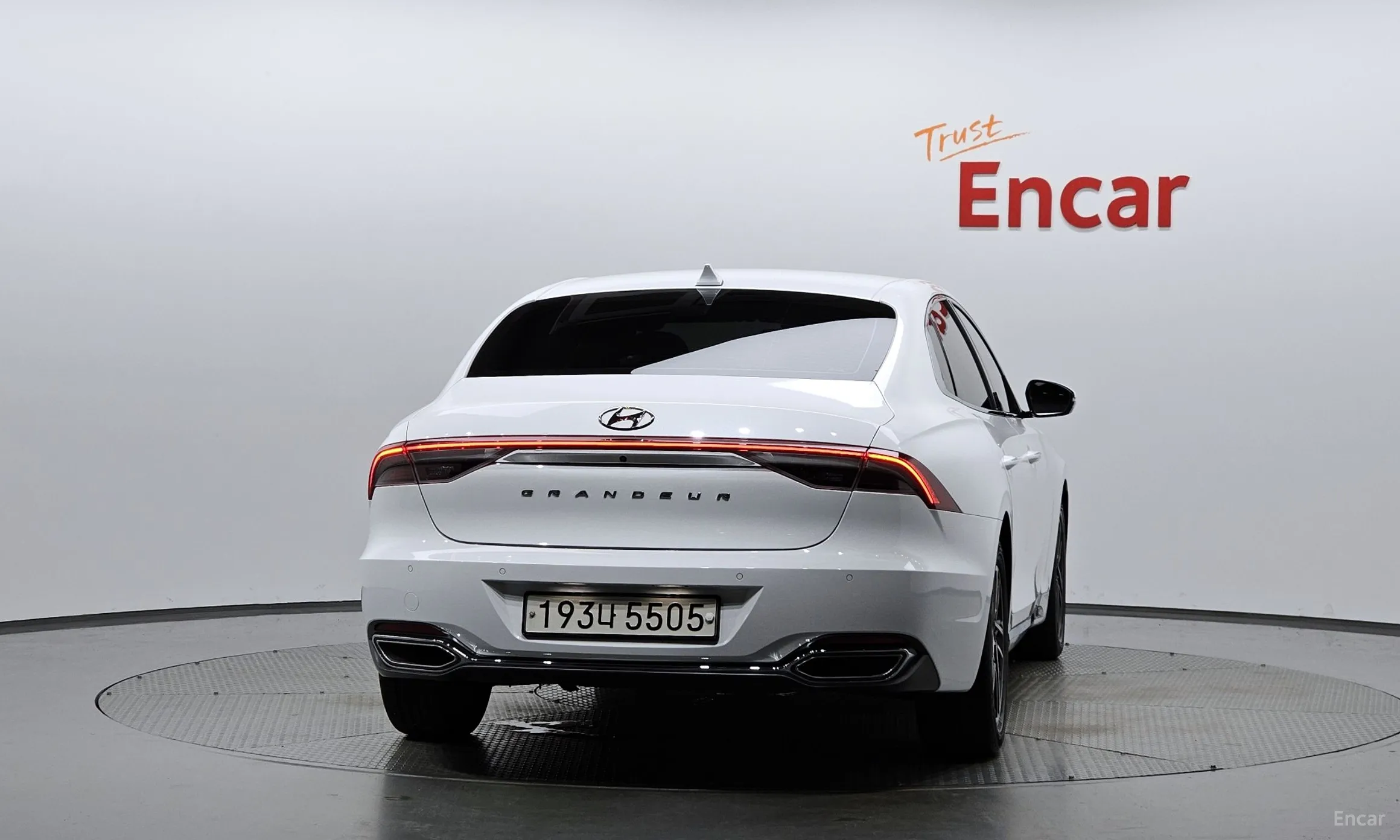 Hyundai Grandeur IG превью 4