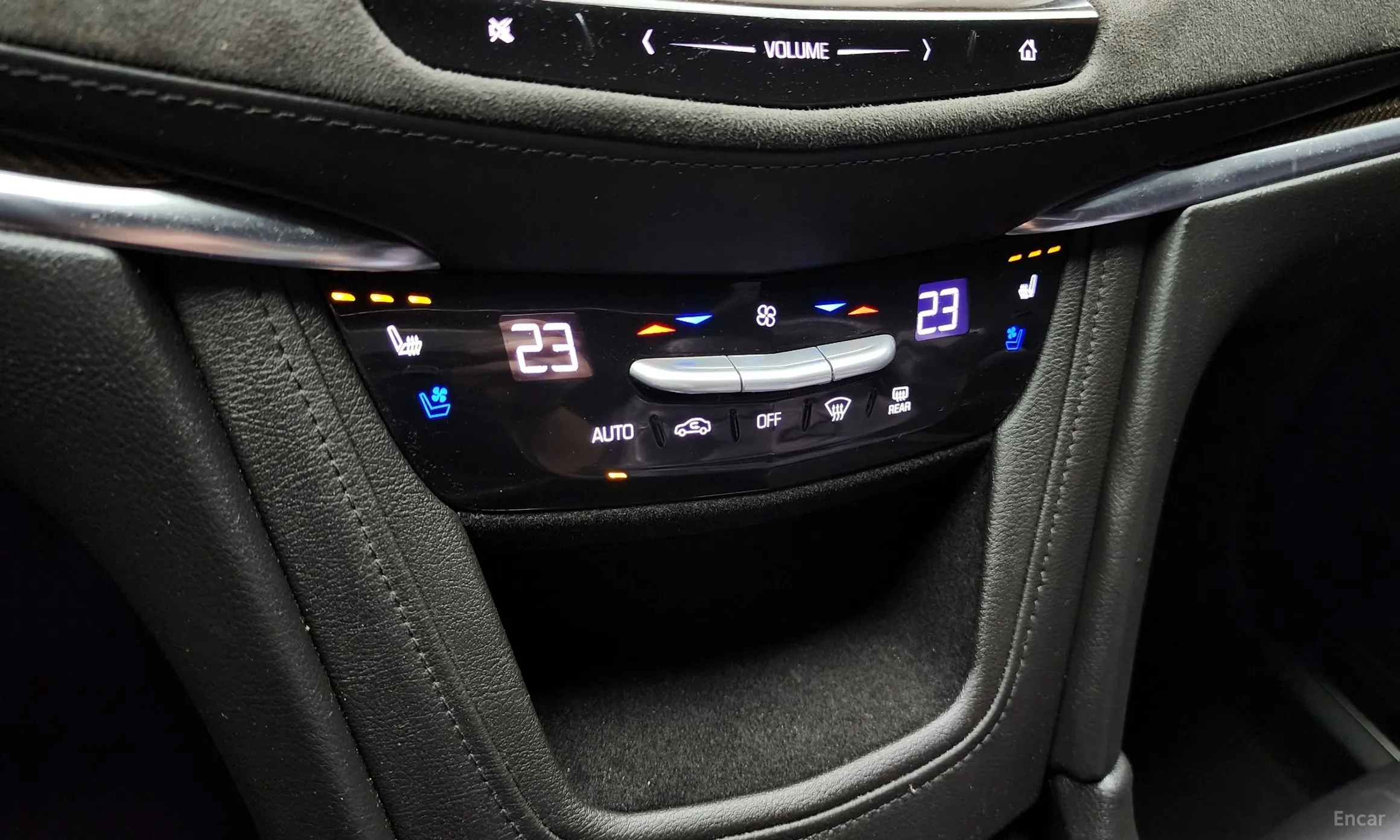 Cadillac XT5 превью 17