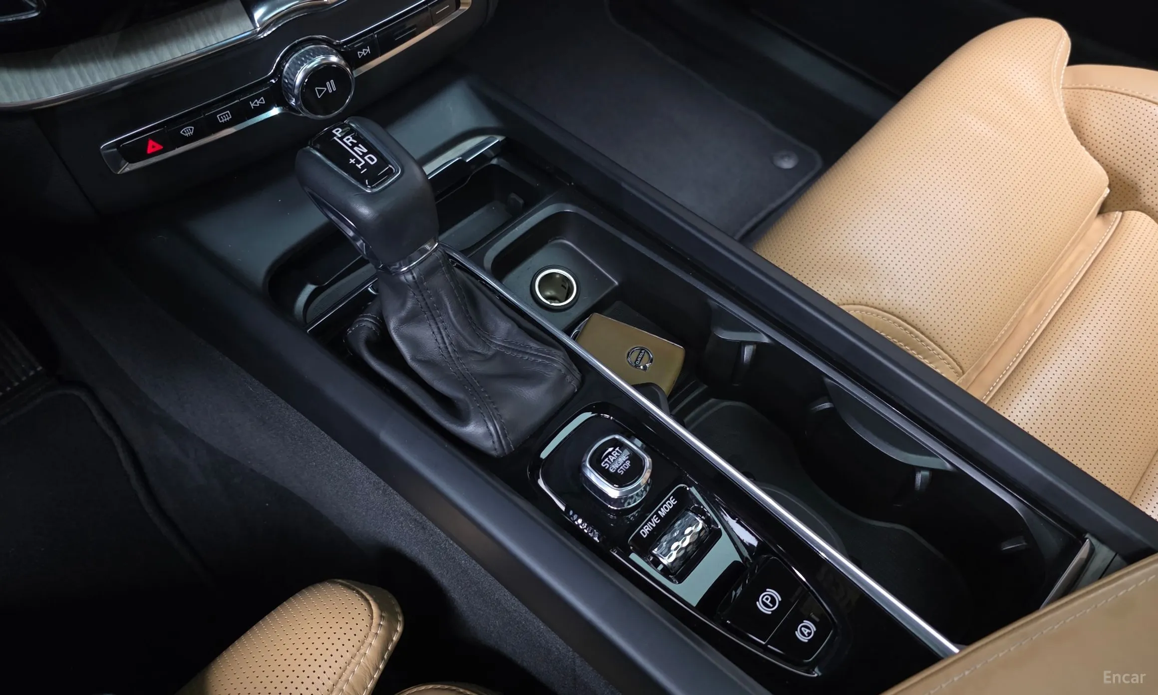 Volvo XC60 Gen 2 превью 9