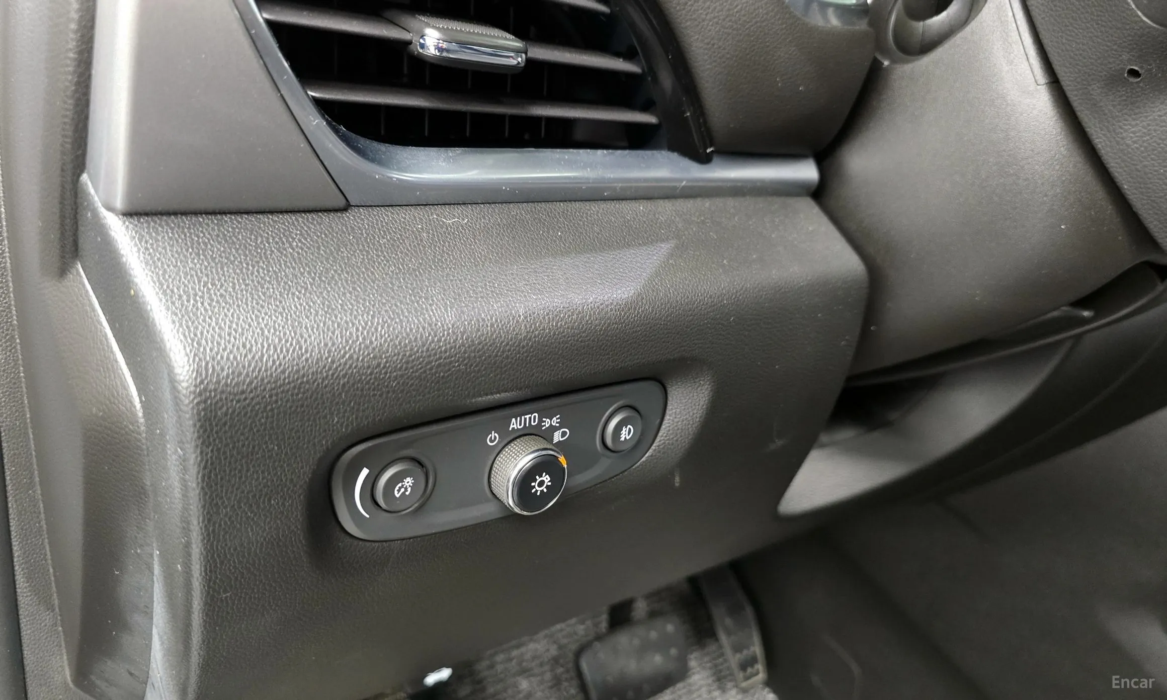 Chevrolet (GM Daewoo) Traverse превью 17