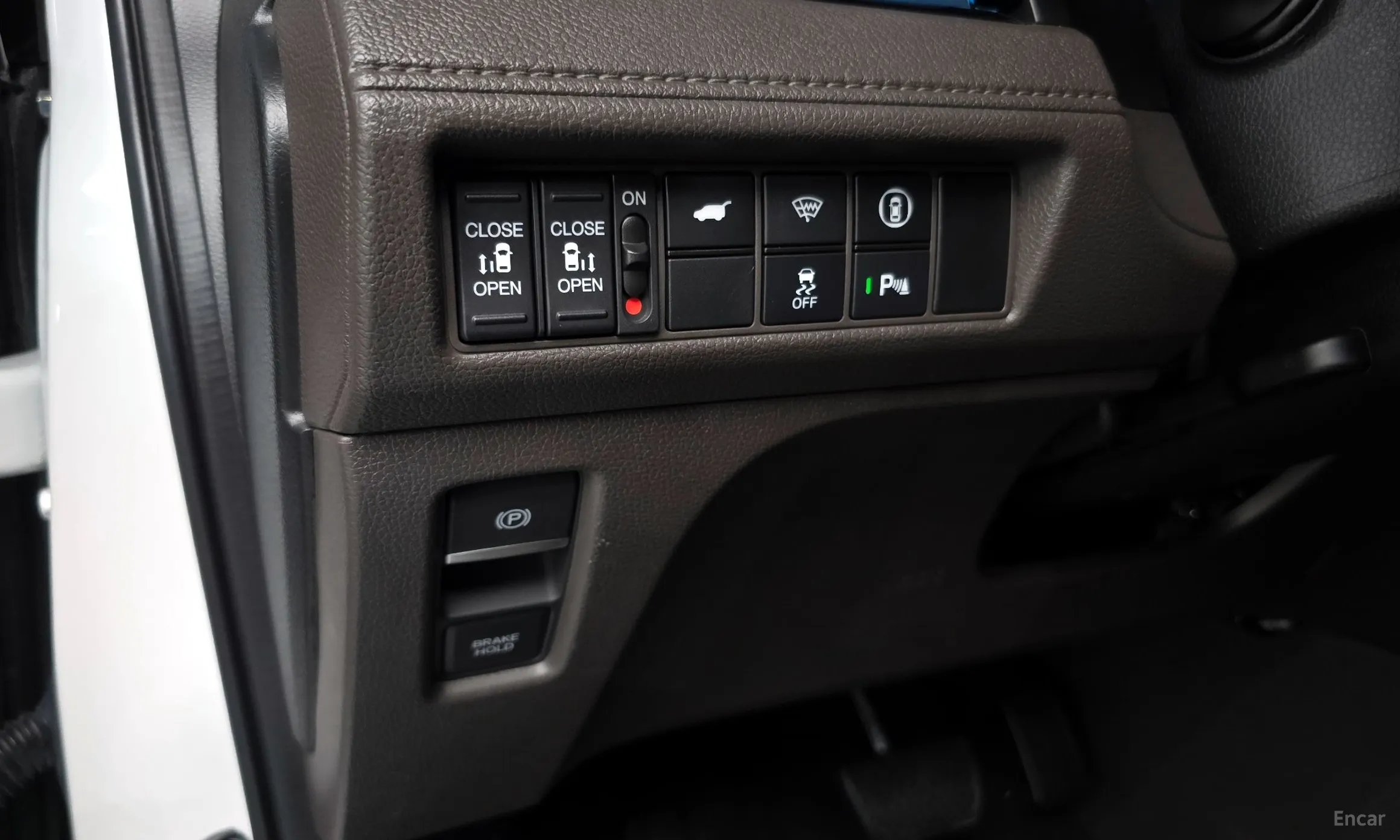 Honda Odyssey превью 16