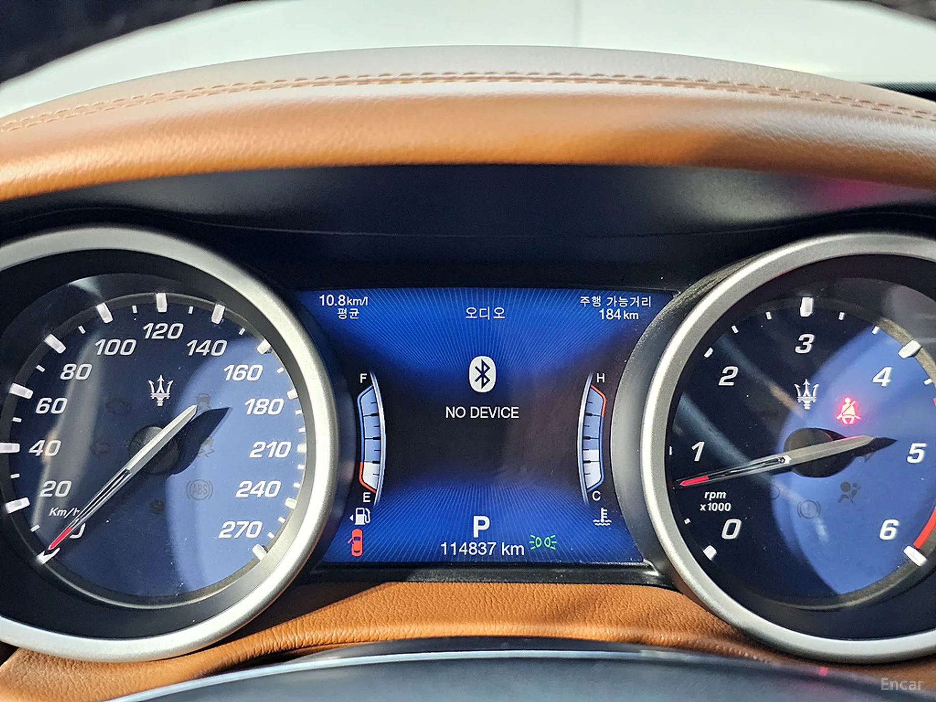Maserati Ghibli превью 7
