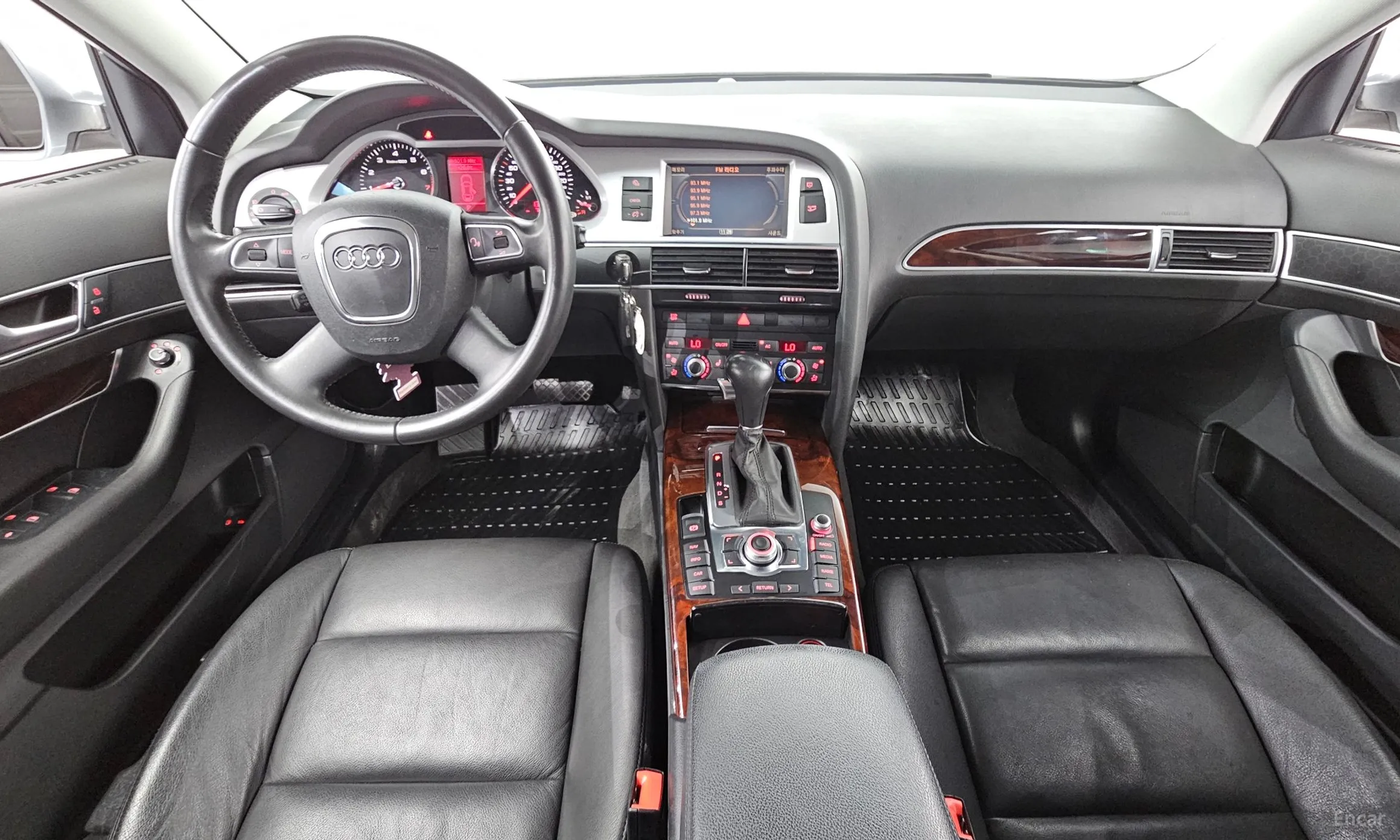 Audi New A6 превью 7