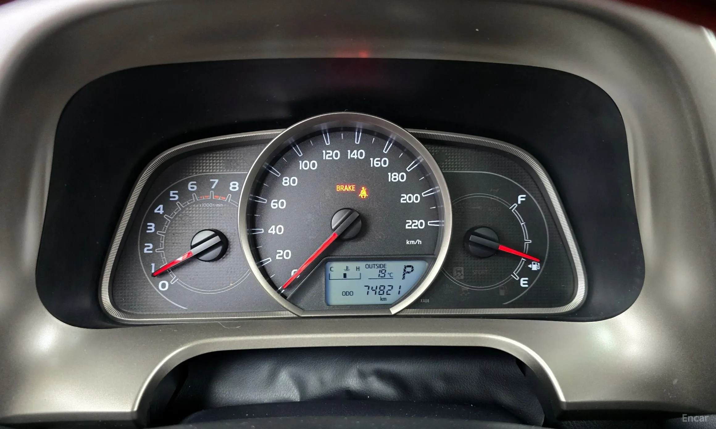 Toyota RAV4 превью 8