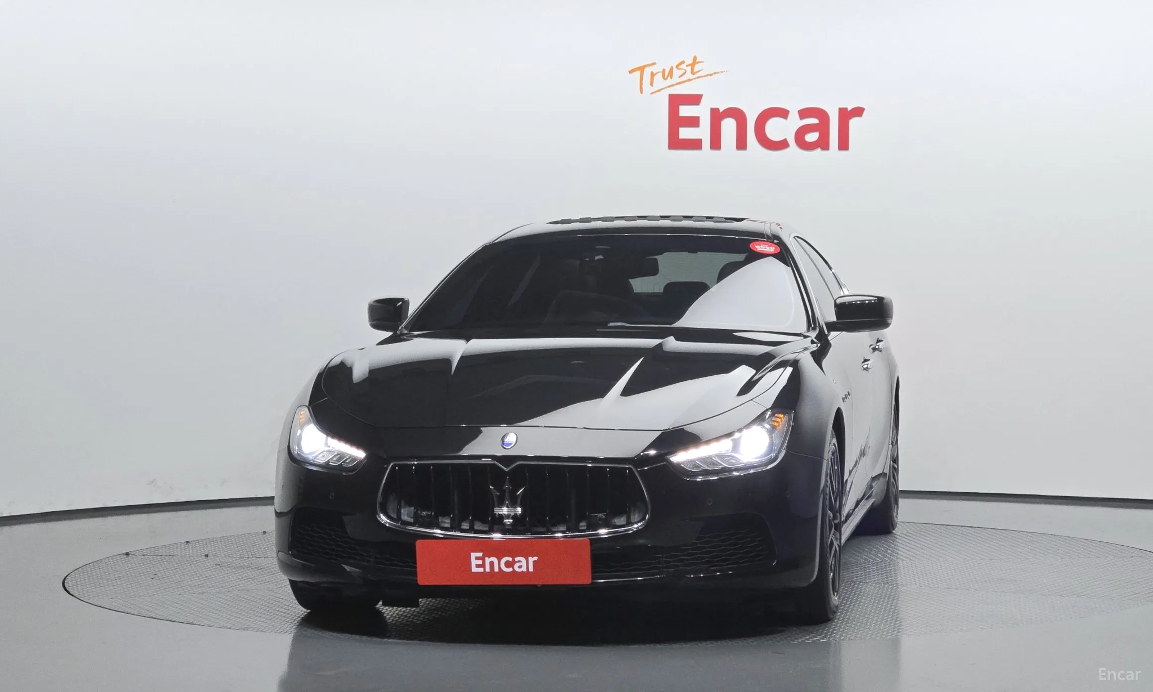 Maserati Ghibli превью 3