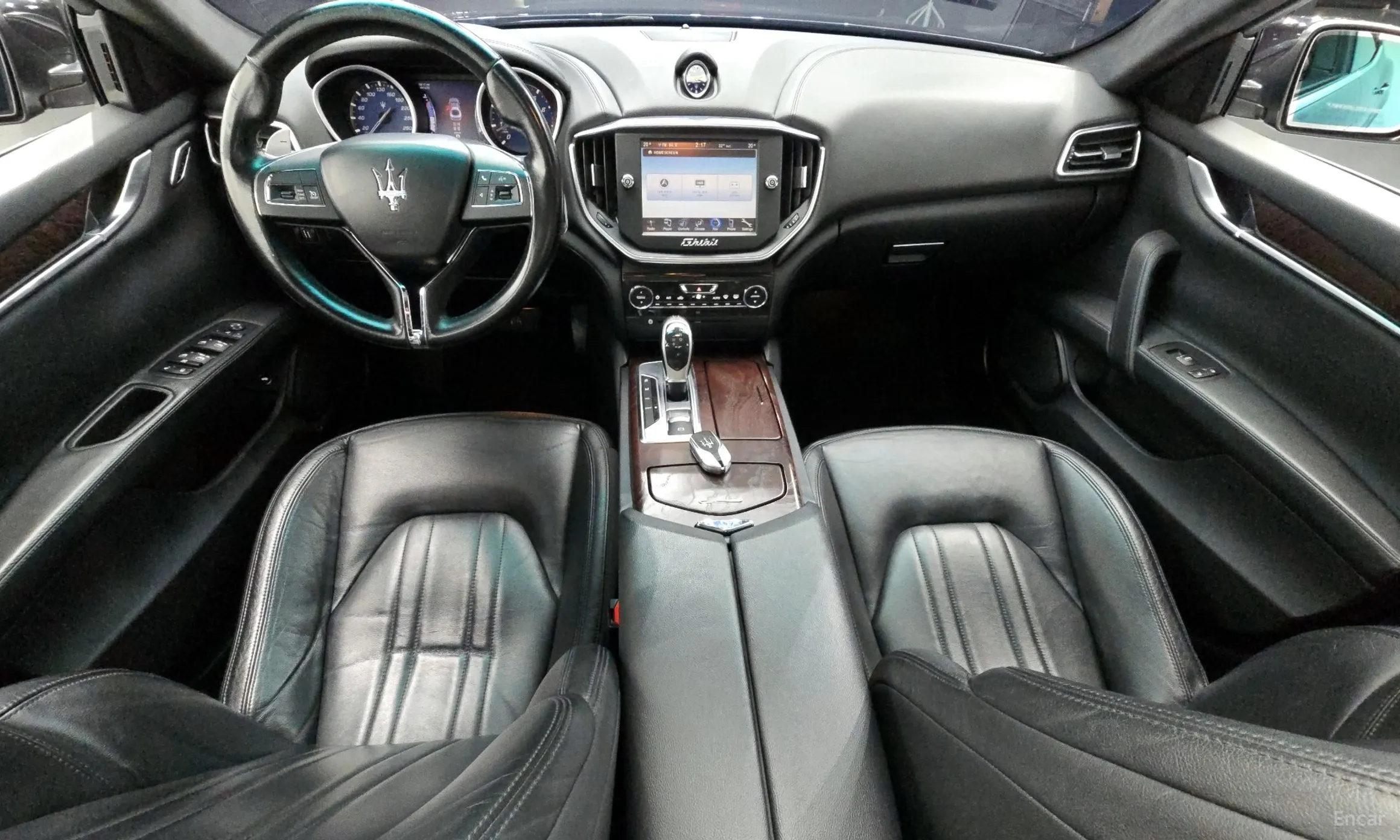 Maserati Ghibli превью 7