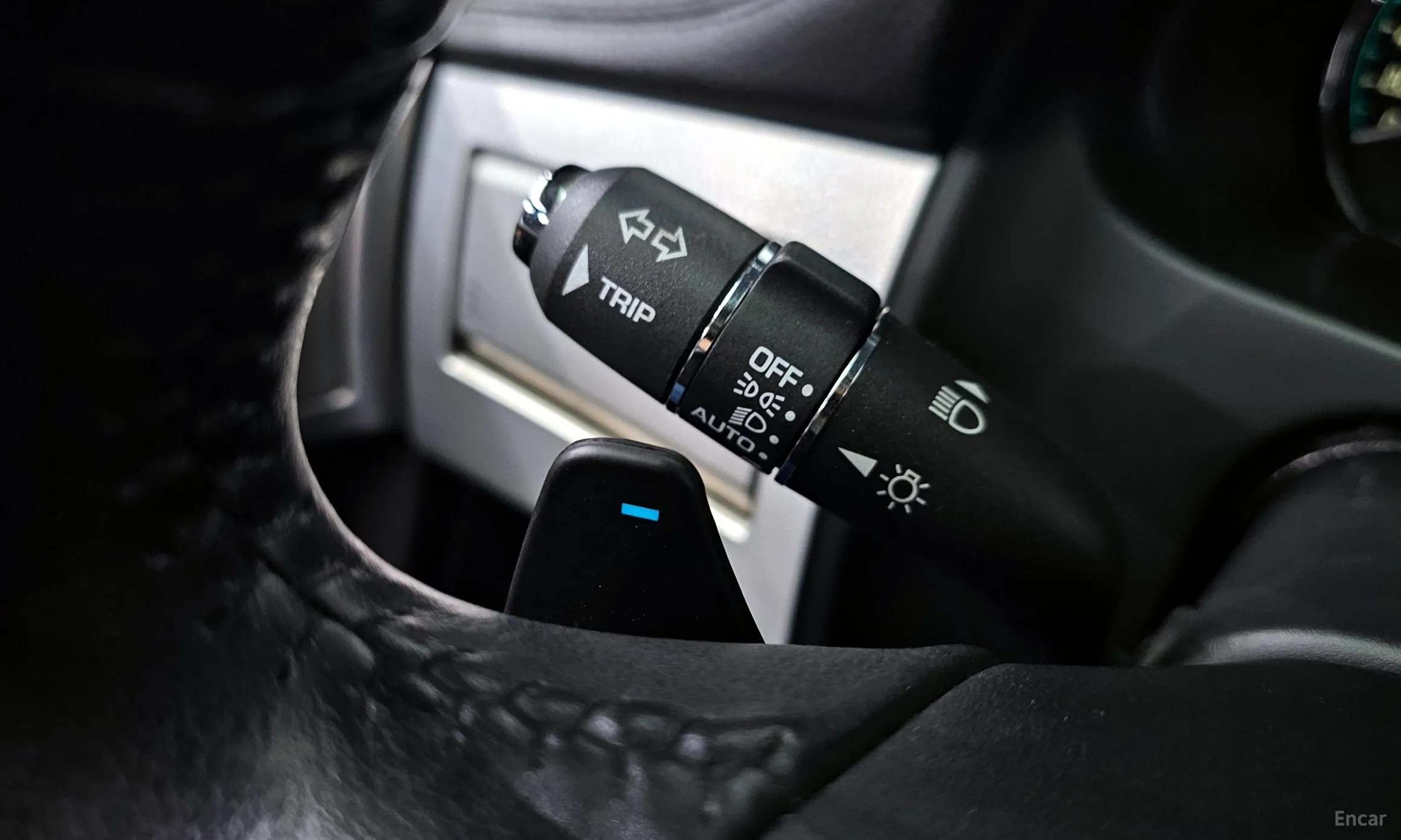 Jaguar New XF превью 18