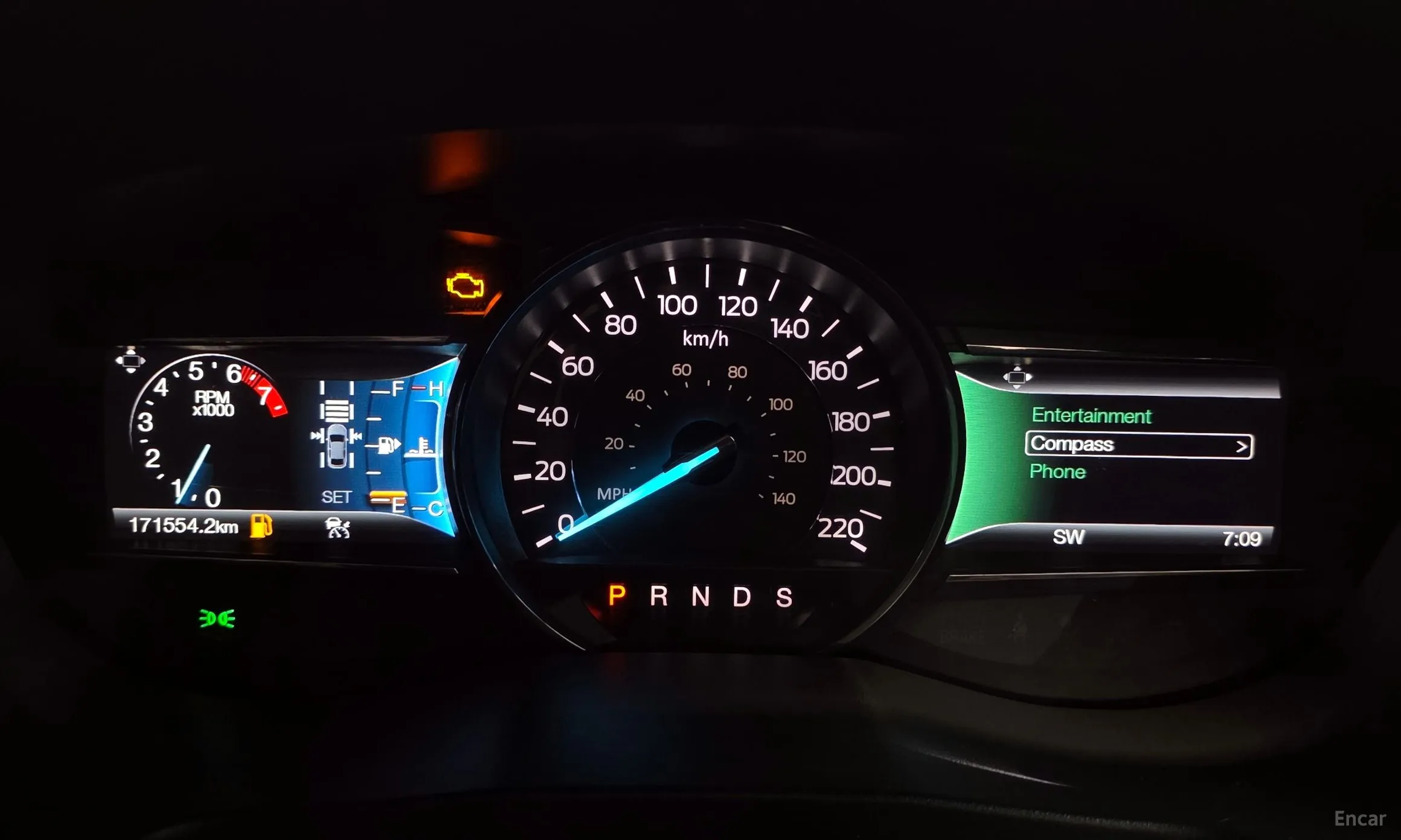 Ford Explorer превью 8