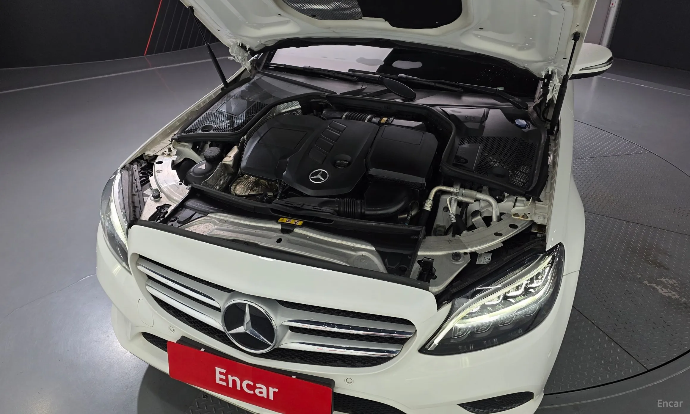 Mercedes Benz C-Class W205 превью 6
